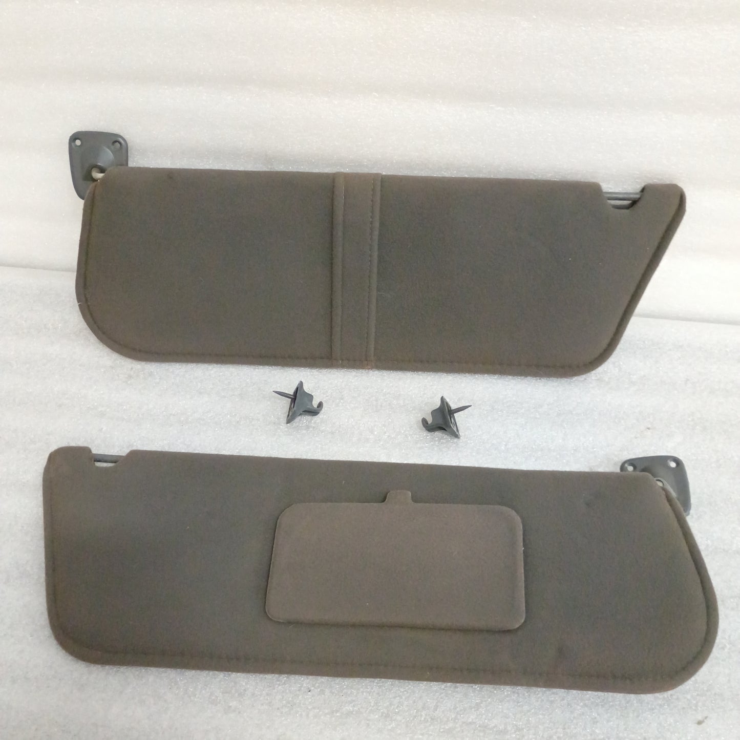 92-97 Dark/Granite Gray Cloth Sun Visors Pair (Used) F150 F250 F350 Bronco OEM