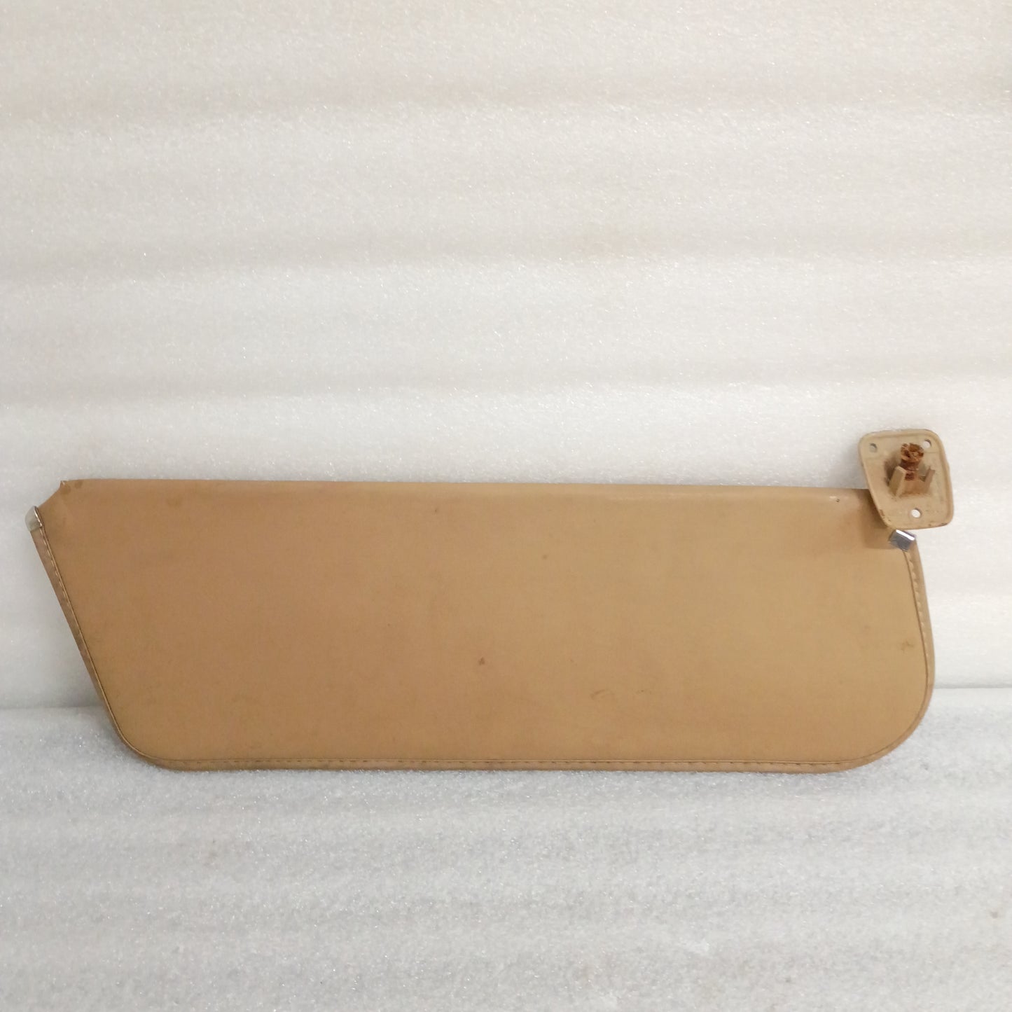 80-86 Tan Vinyl Sun Visors Pair (Used) F150 F250 F350 Bronco OEM