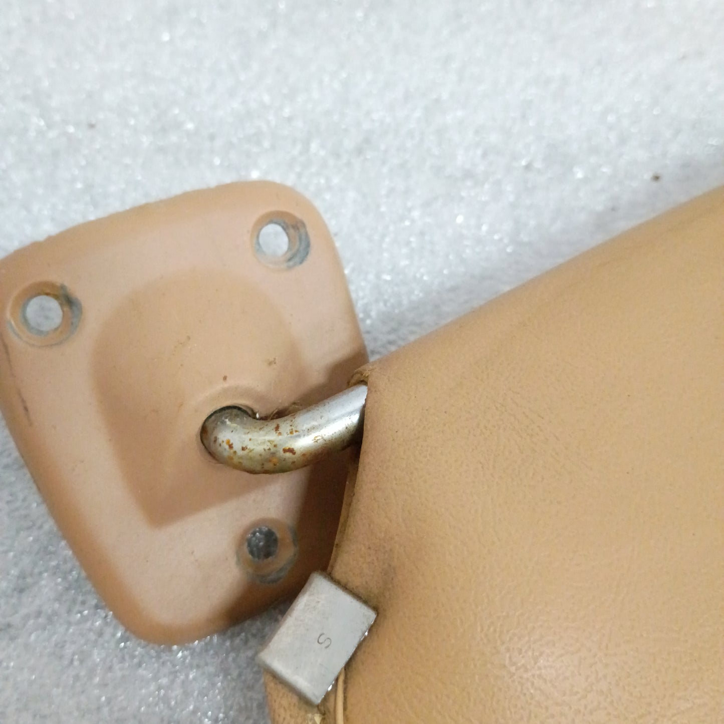 80-86 Tan Vinyl Sun Visors Pair (Used) F150 F250 F350 Bronco OEM
