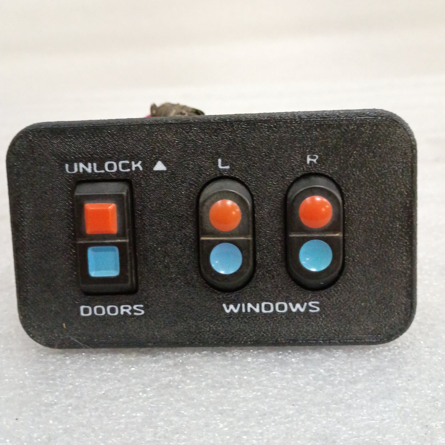 87-91 Power Window Door & Lock Switch Set w/New Bezels (Used) F150 F250 F350 Bronco