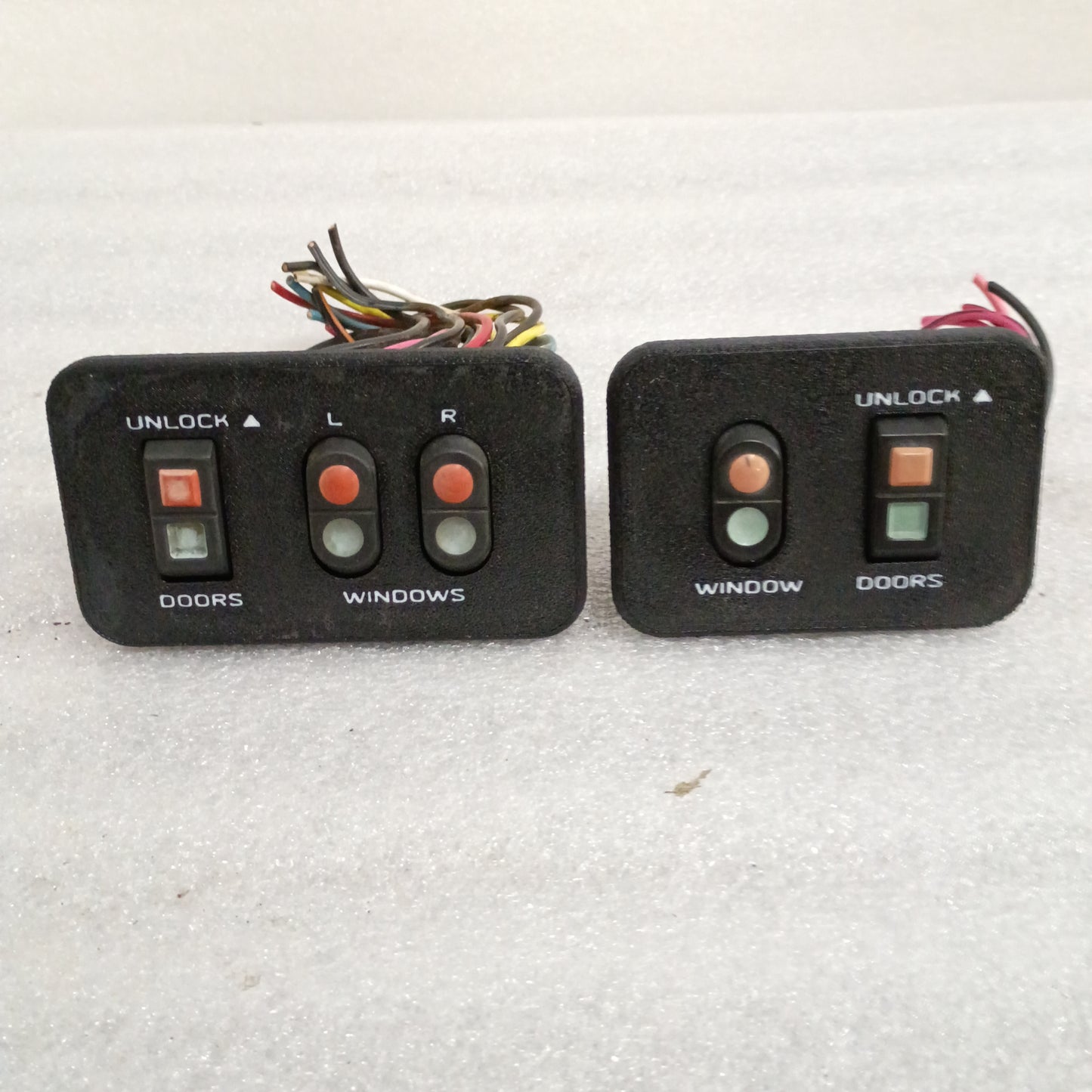 87-91 Power Window Door & Lock Switch Set w/New Bezels (Used) F150 F250 F350 Bronco