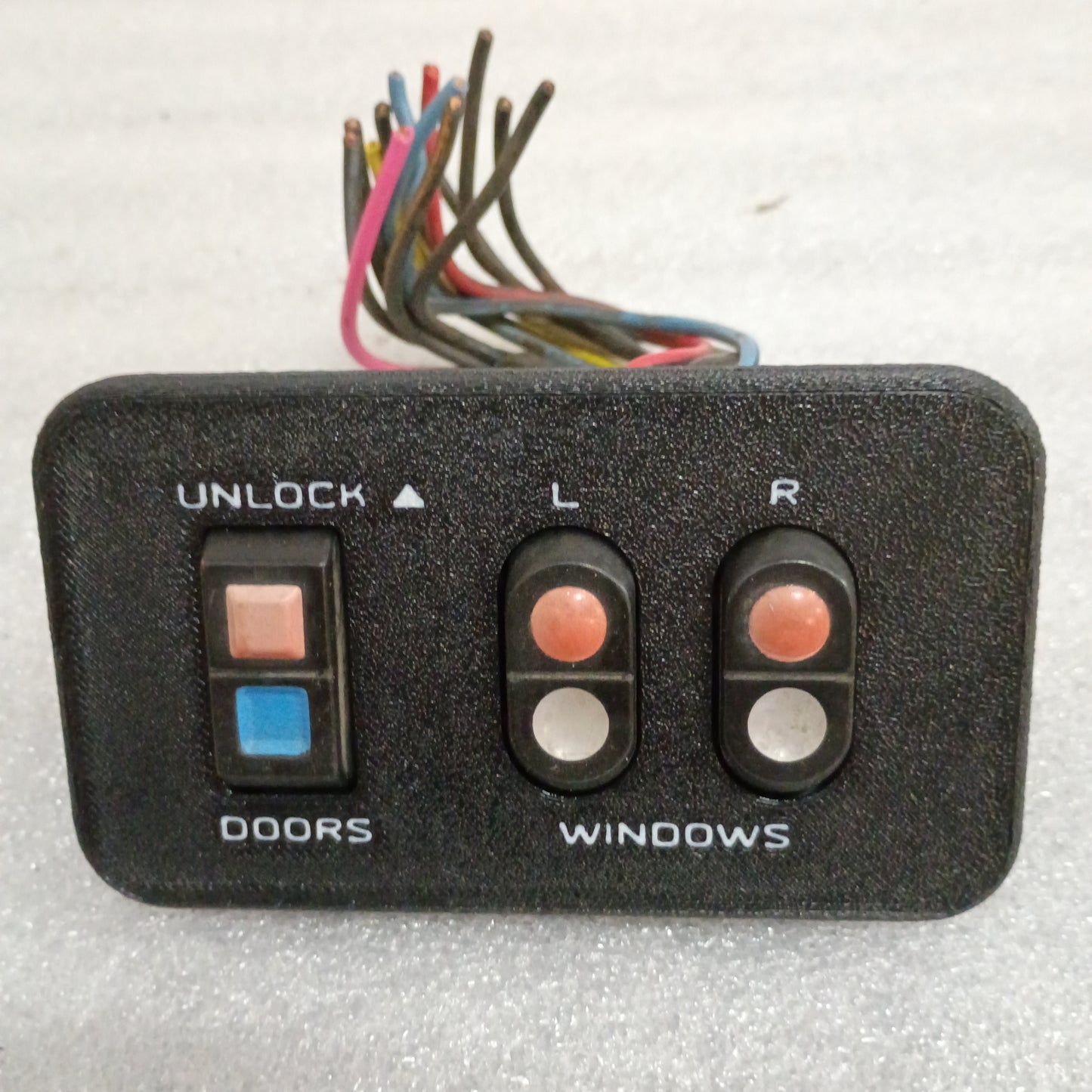 87-91 Power Window Door & Lock Switch Set w/New Bezels (Used) F150 F250 F350 Bronco