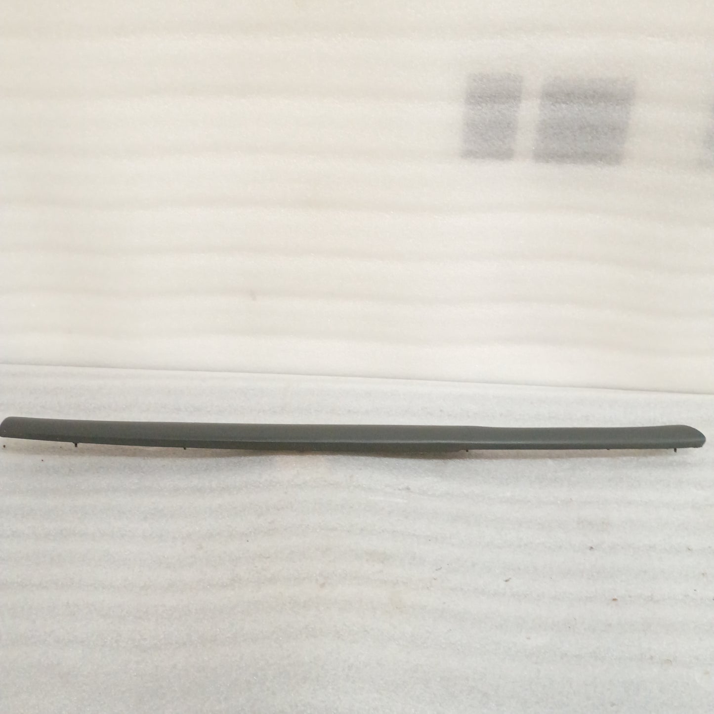 87-91 Dark Gray Dash Pad Upper Right Passengers Side (Used) F150 F250 F350 Bronco