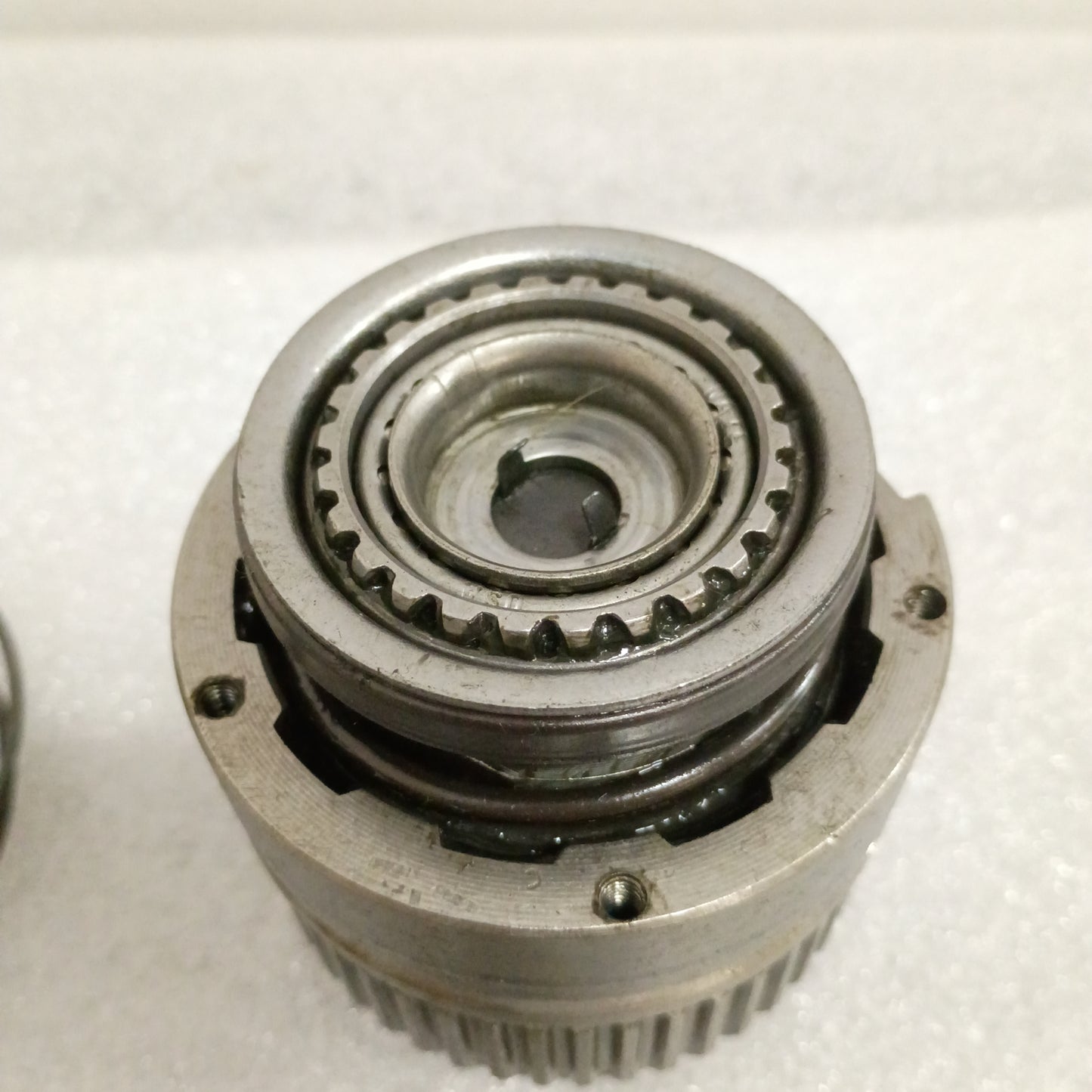 73-87 Chevy/GMC Automatic Locking Hubs 5 Bolt Dana 44 (Used) Square Body  4x4 4WD K5