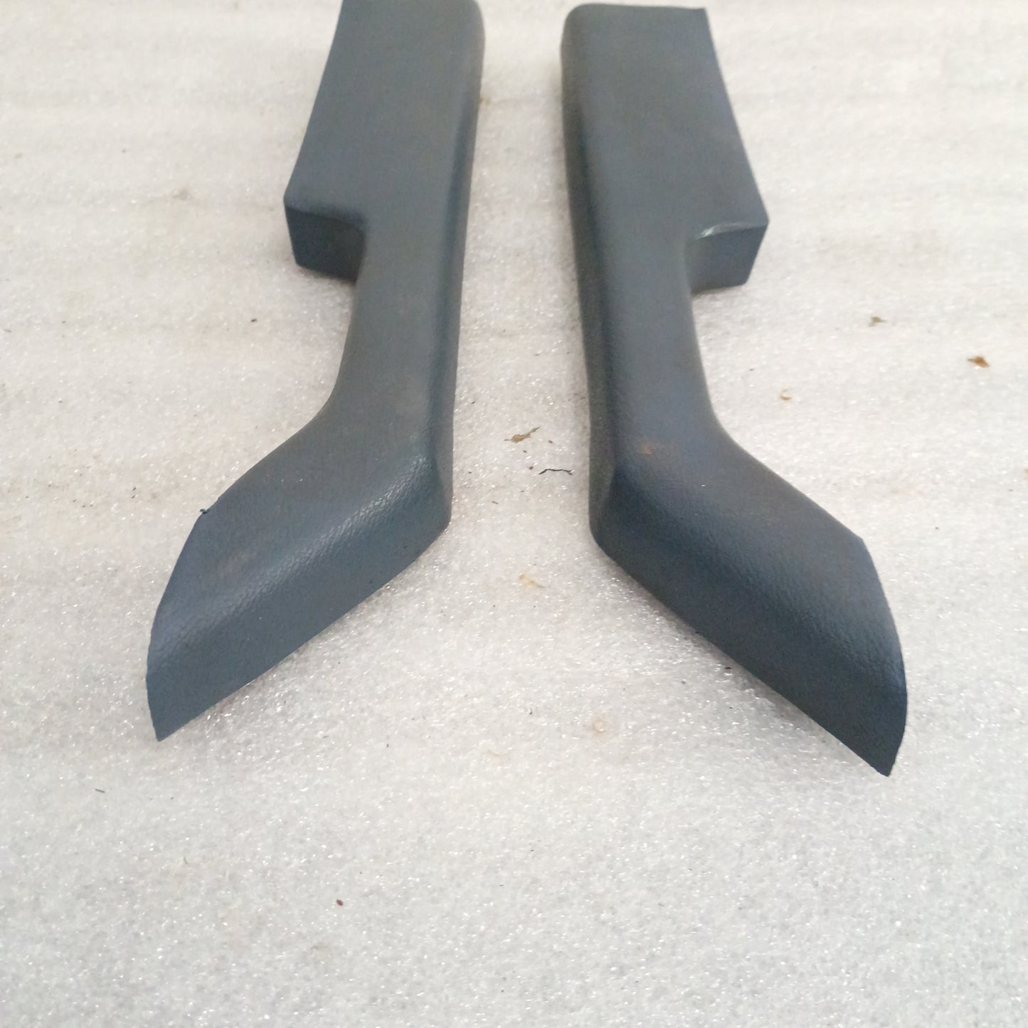 80-86 Regatta Blue Arm Rests Set (Used) Ford F150 F250 F350 Bronco OEM