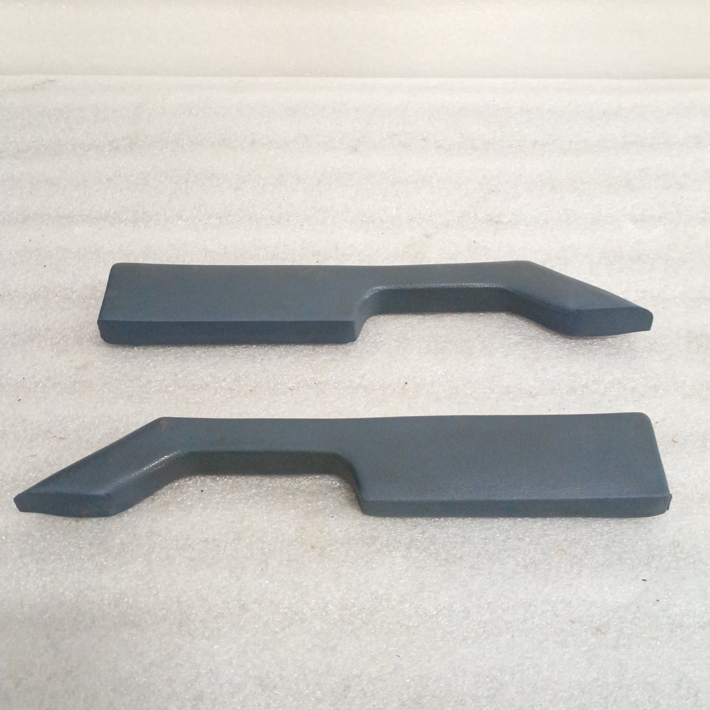 80-86 Regatta Blue Arm Rests Set (Used) Ford F150 F250 F350 Bronco OEM