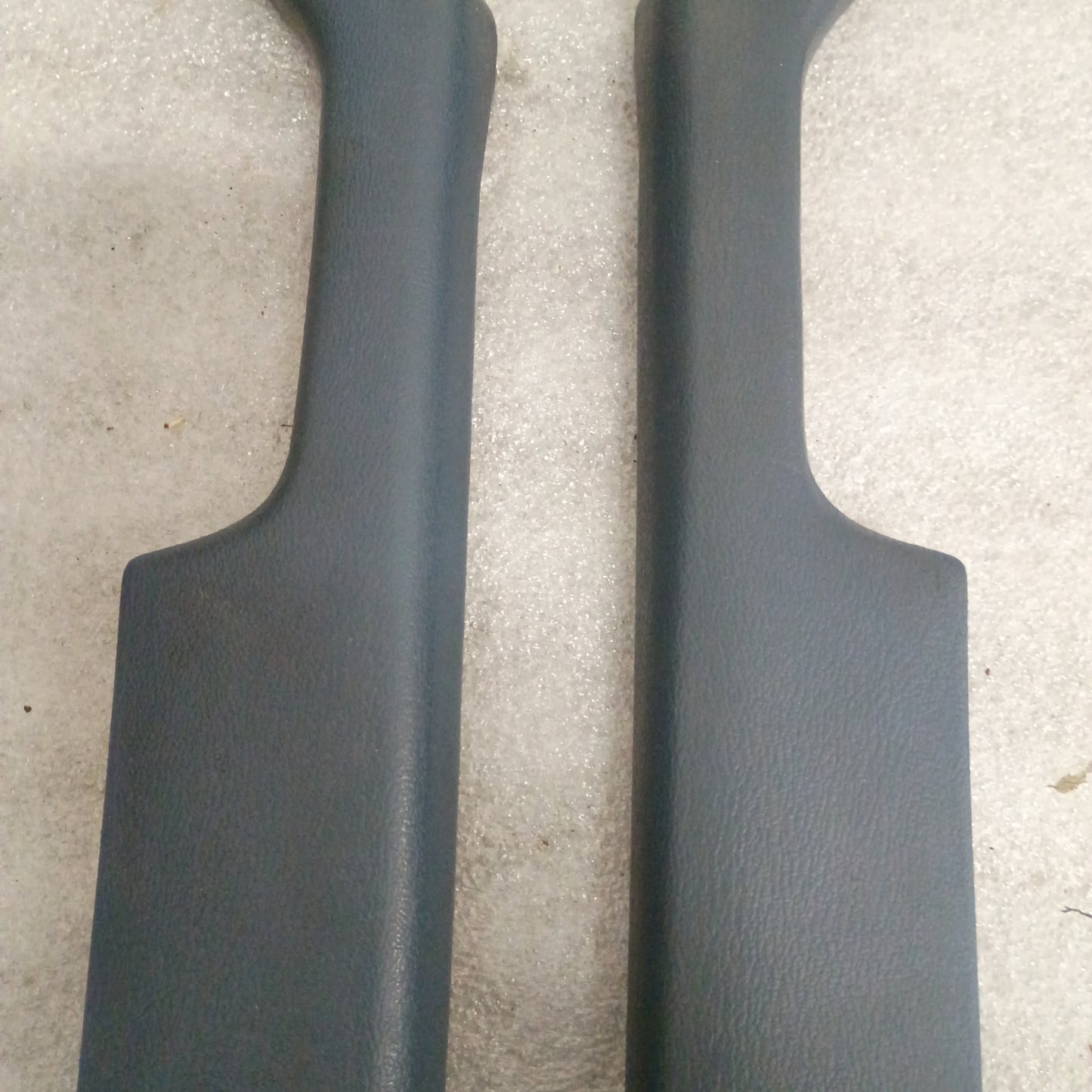 80-86 Regatta Blue Arm Rests Set (Used) Ford F150 F250 F350 Bronco OEM