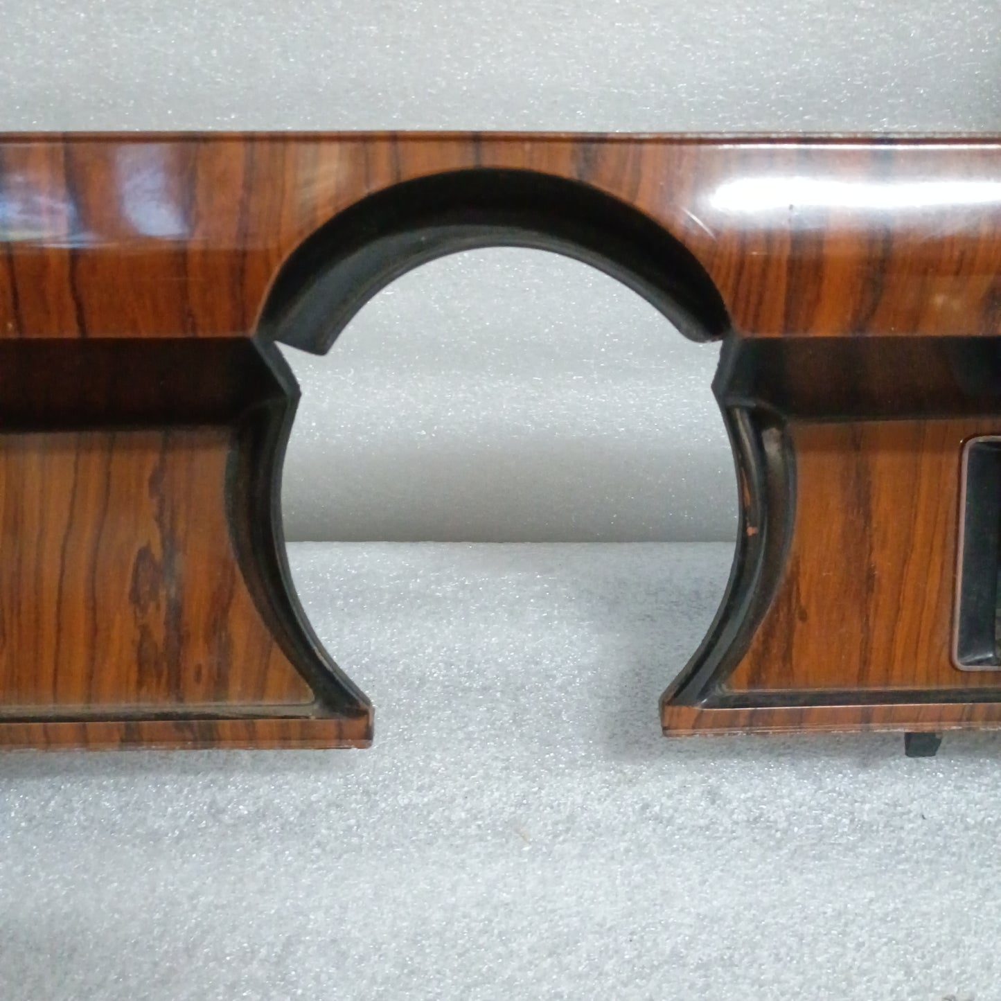 80-86 Rose Wood Grain Gauge Cluster Bezel with AC Vents (Used) F150 F250 F350 Bronco
