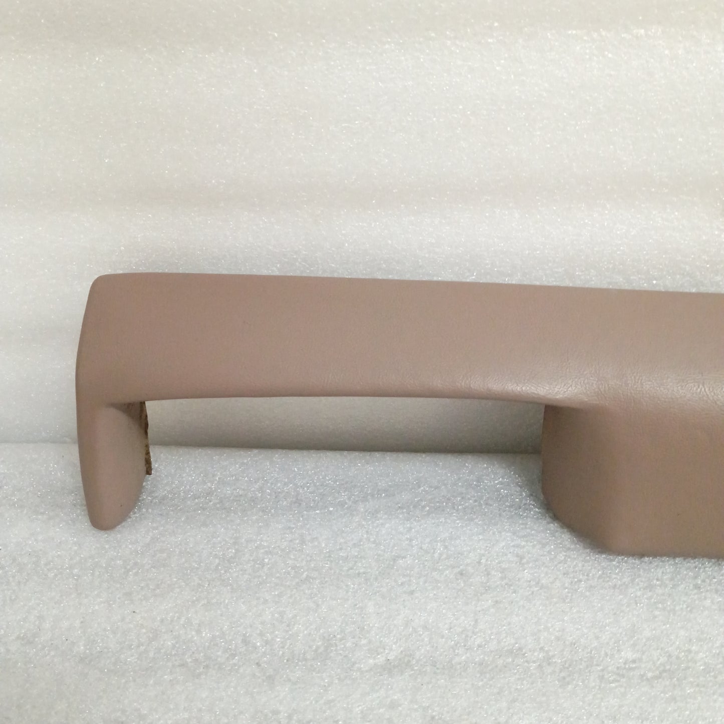 92-97 Dash Pad Tan Passengers Side (Used) Ford F150 F250 F350 Bronco OEM