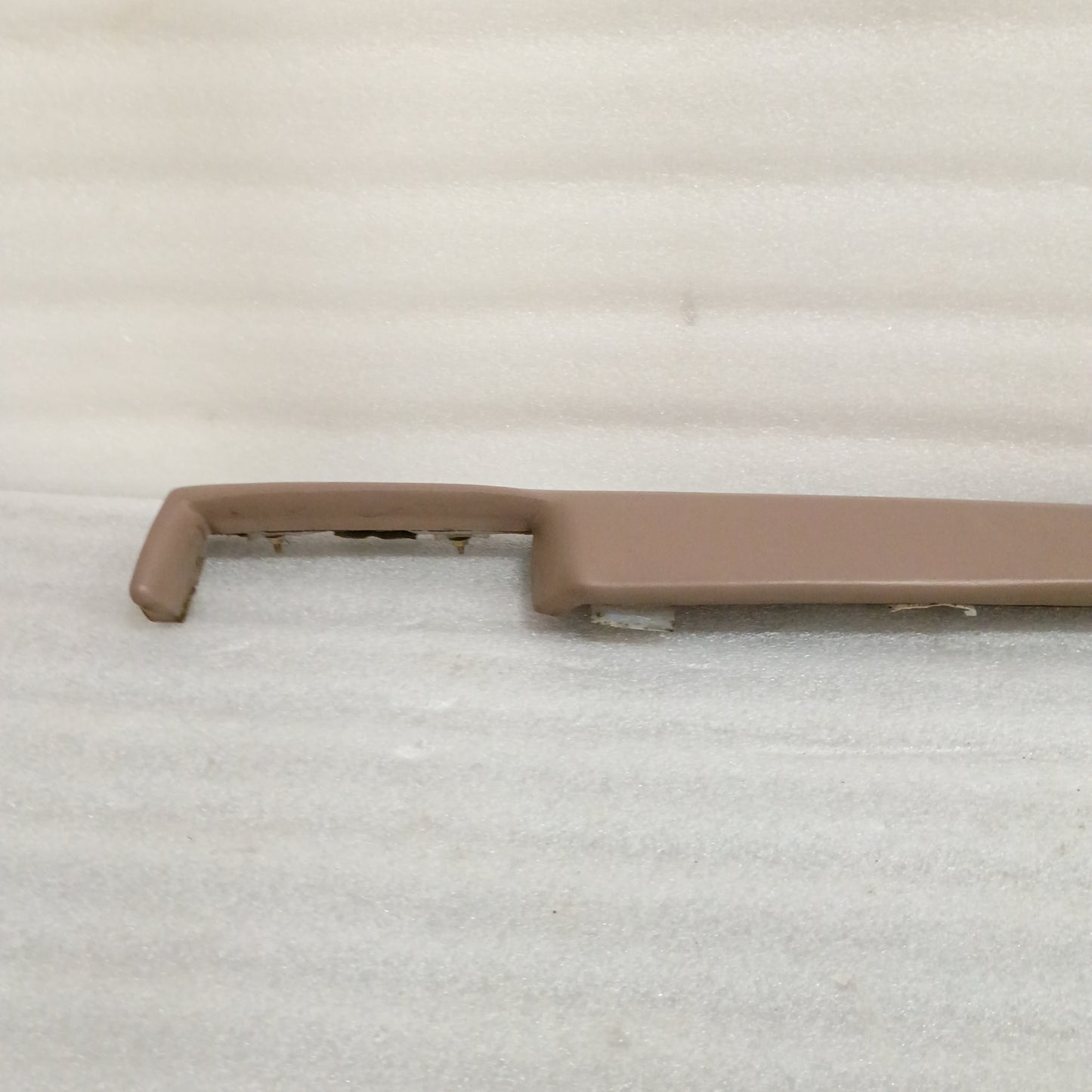 92-97 Dash Pad Tan Passengers Side (Used) Ford F150 F250 F350 Bronco OEM