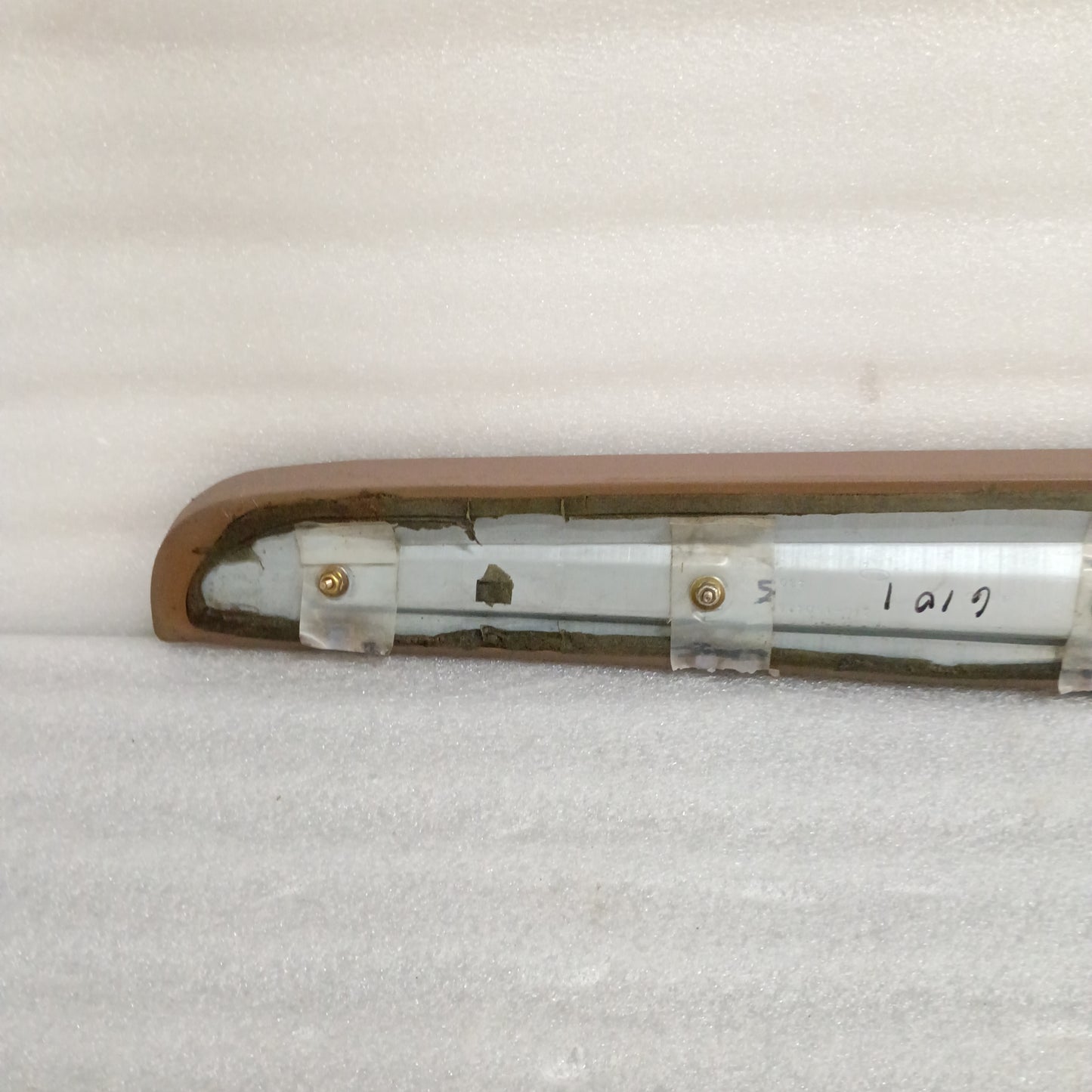 92-97 Dash Pad Tan Passengers Side (Used) Ford F150 F250 F350 Bronco OEM