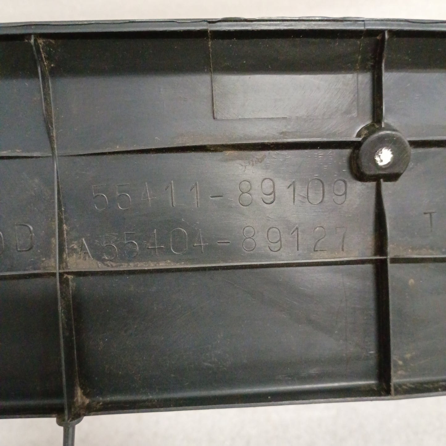 89-95 Instrument Cluster Bezel (Used) Toyota 4Runner Pickup OEM  55411-89109