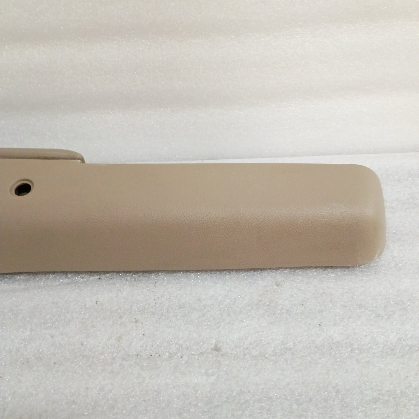 89-95 Arm Rests Tan For Power Doors (Used) Toyota 4Runner OEM SR5