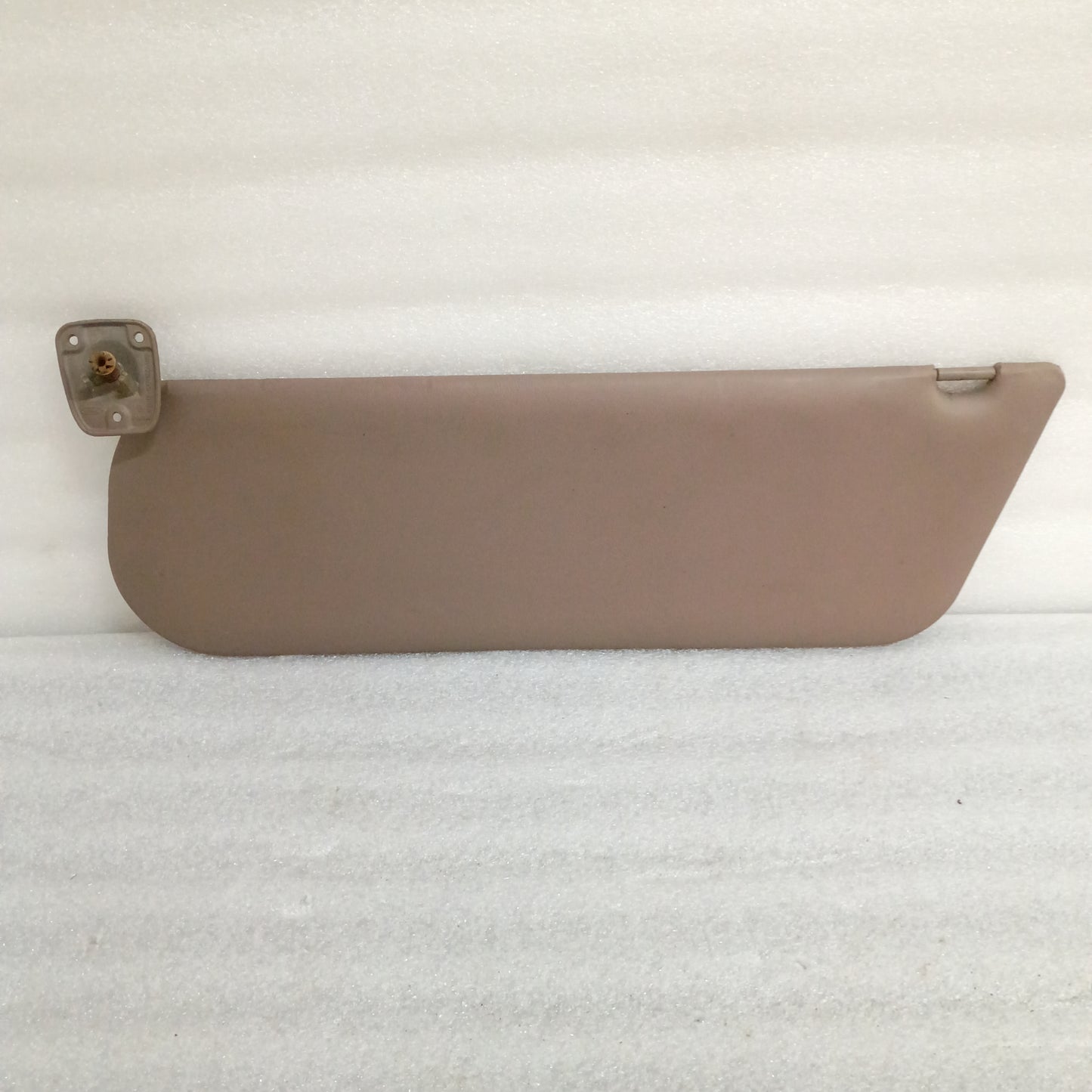 92-97 Tan/Mocha Vinyl Sun Visors Pair (Used) F150 F250 F350 Bronco OEM