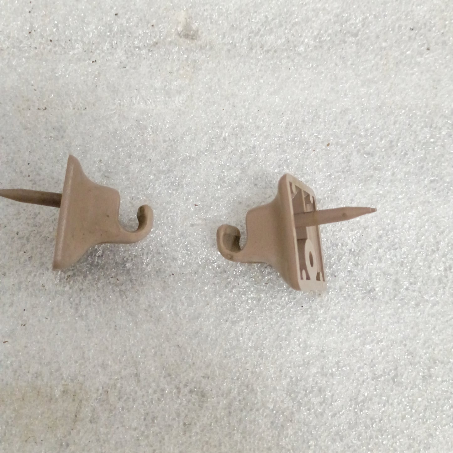 92-97 Tan/Mocha Vinyl Sun Visors Pair (Used) F150 F250 F350 Bronco OEM