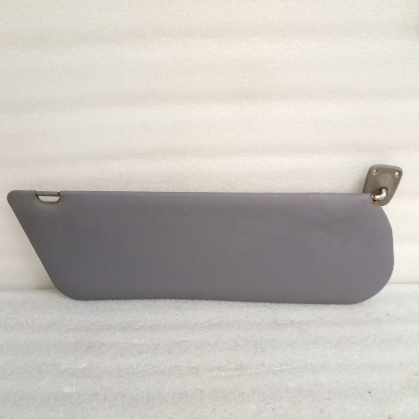 92-97 Light/Opal Gray Vinyl Sun Visors Pair (Used) F150 F250 F350 Bronco OEM