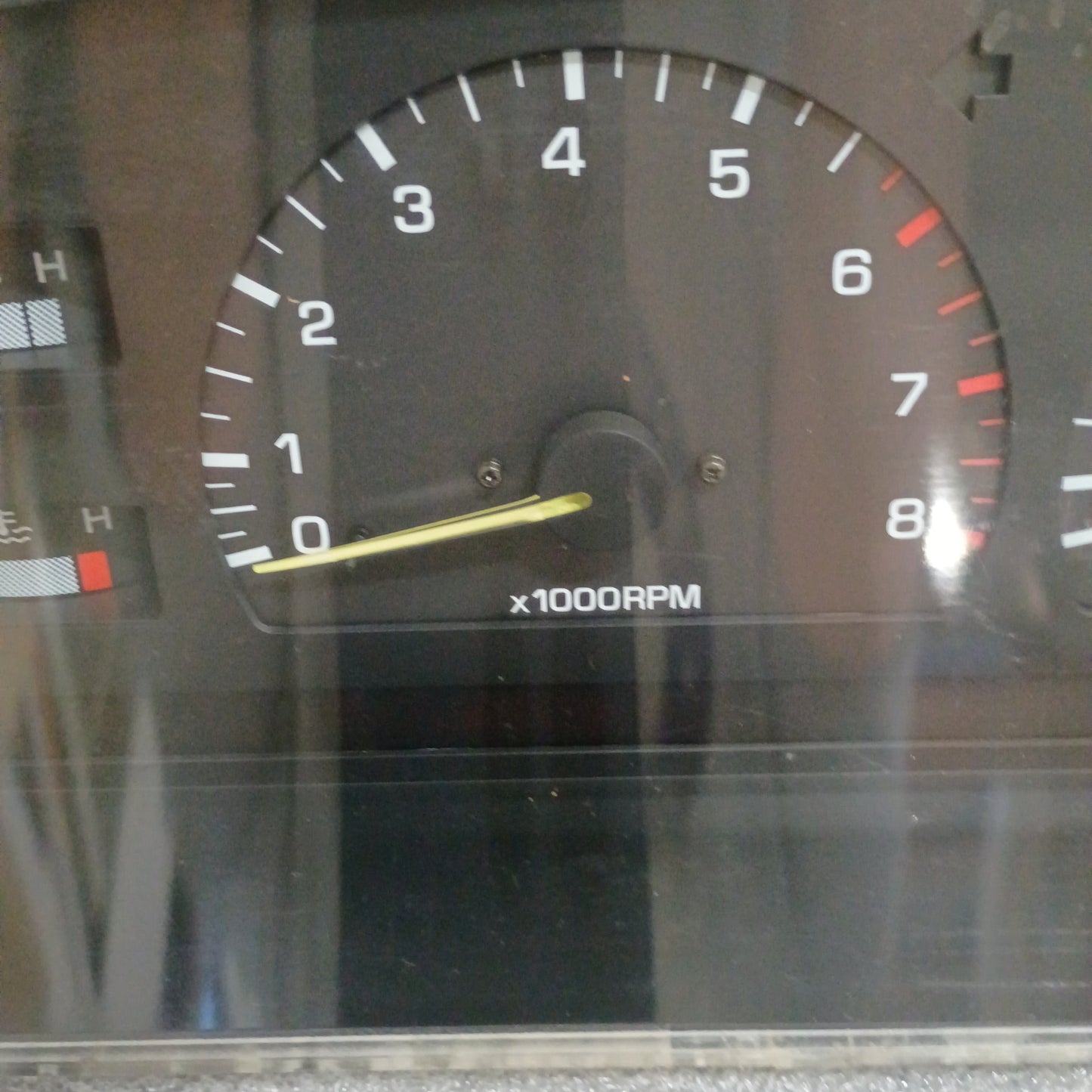 89-91 Toyota Gauge Cluster 297K Miles V6 Electronic Speedo (Used) 4Runner/Pickup