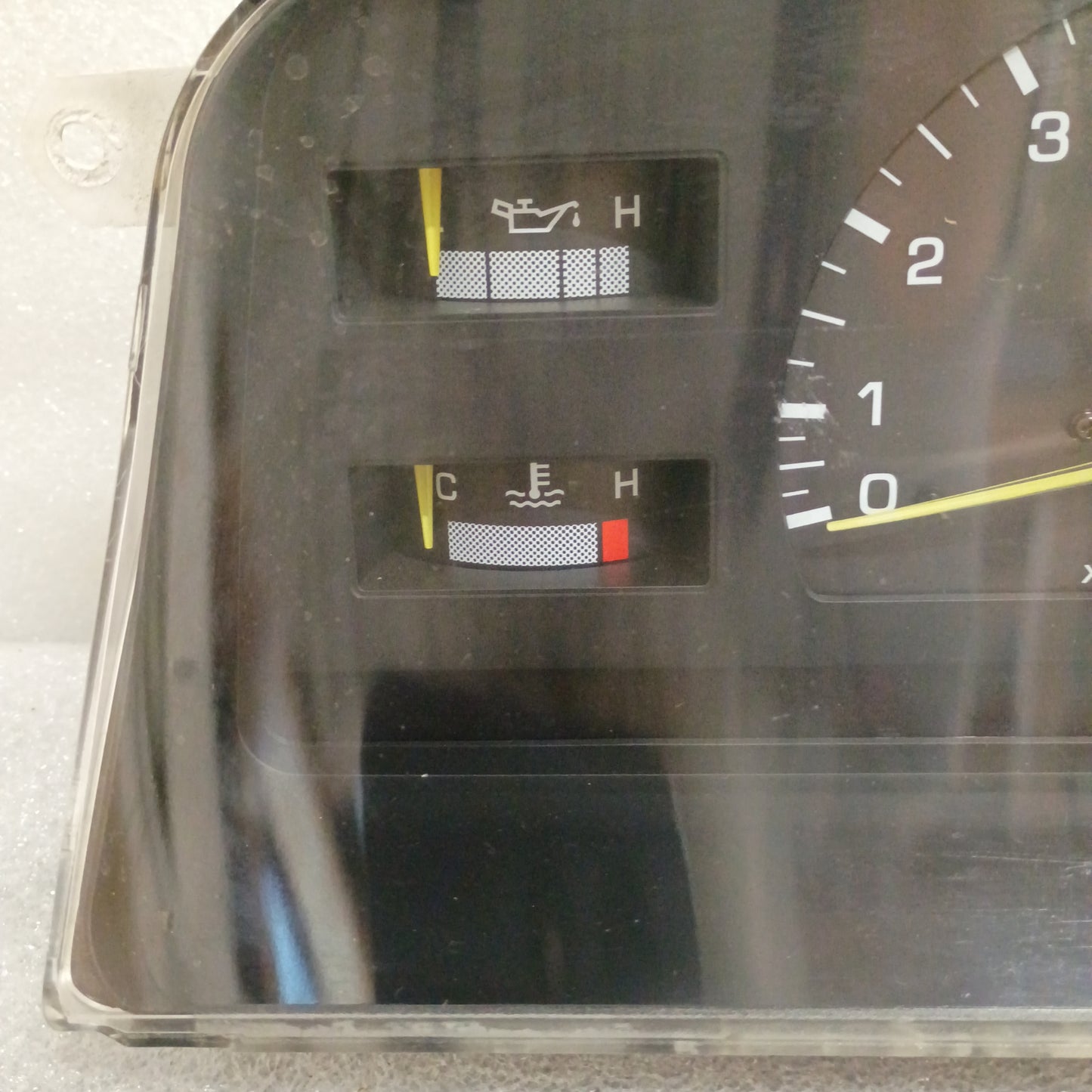 89-91 Toyota Gauge Cluster 297K Miles V6 Electronic Speedo (Used) 4Runner/Pickup