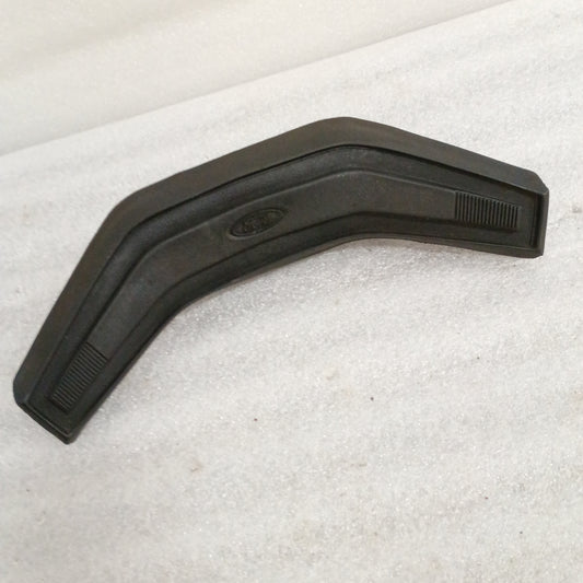 80-86 Steering Wheel Horn Button Black (Used) F150 F250 F350 Bronco OEM