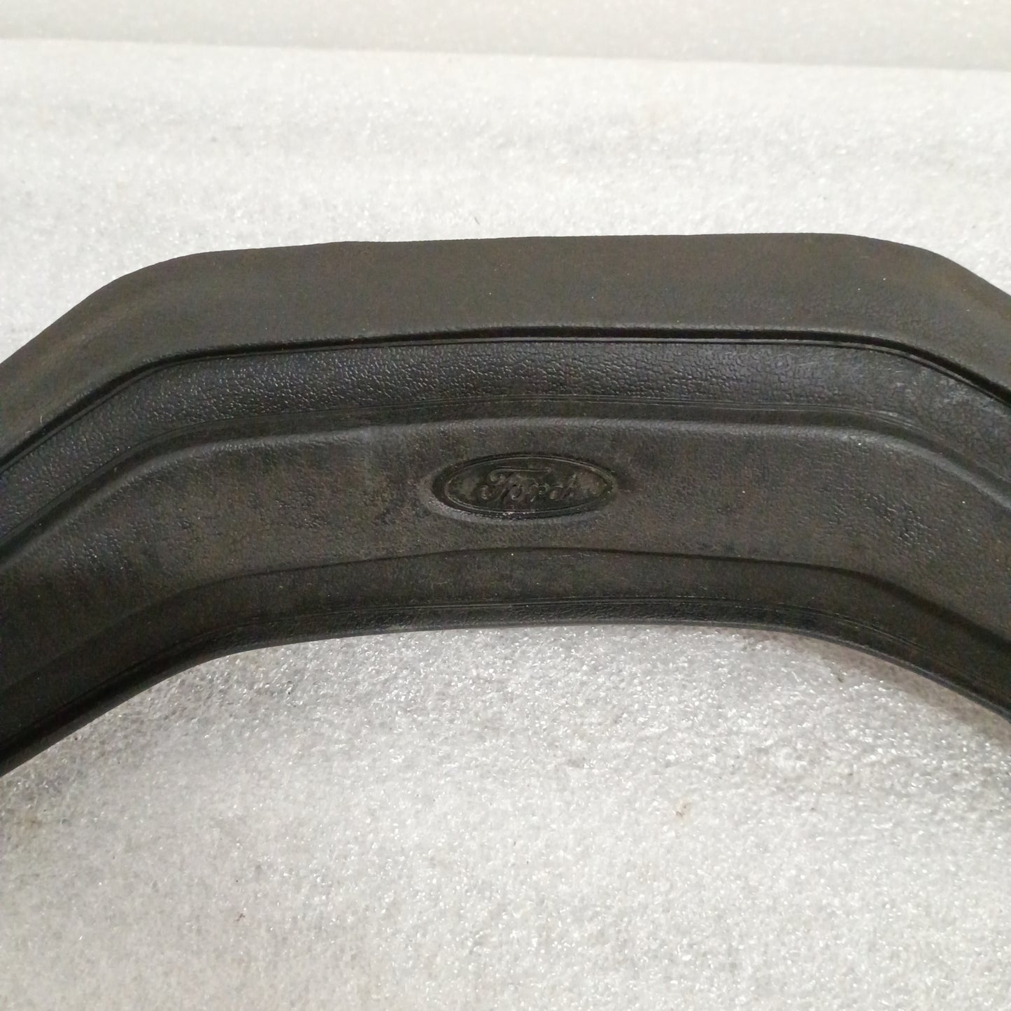 80-86 Steering Wheel Horn Button Black (Used) F150 F250 F350 Bronco OEM