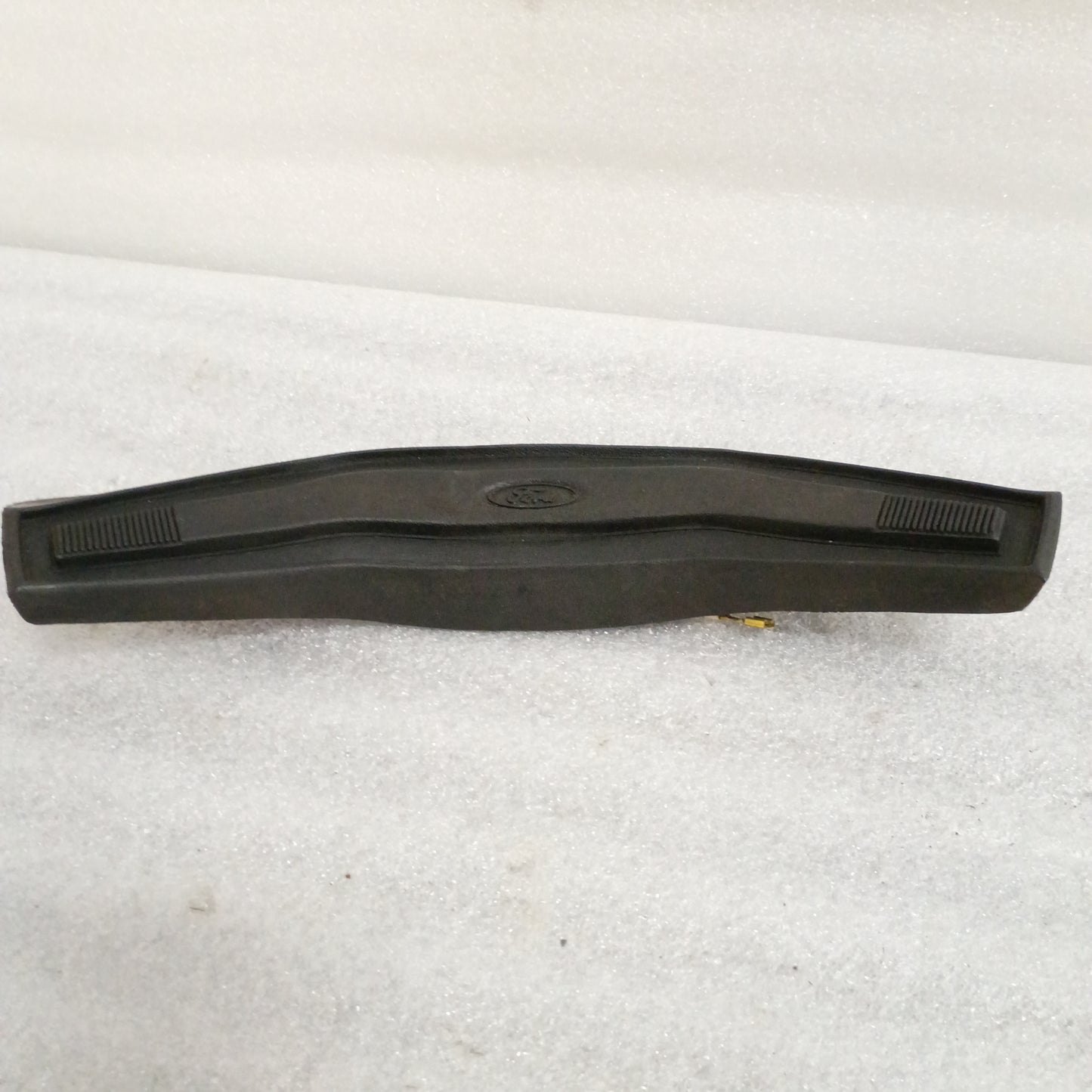 80-86 Steering Wheel Horn Button Black (Used) F150 F250 F350 Bronco OEM