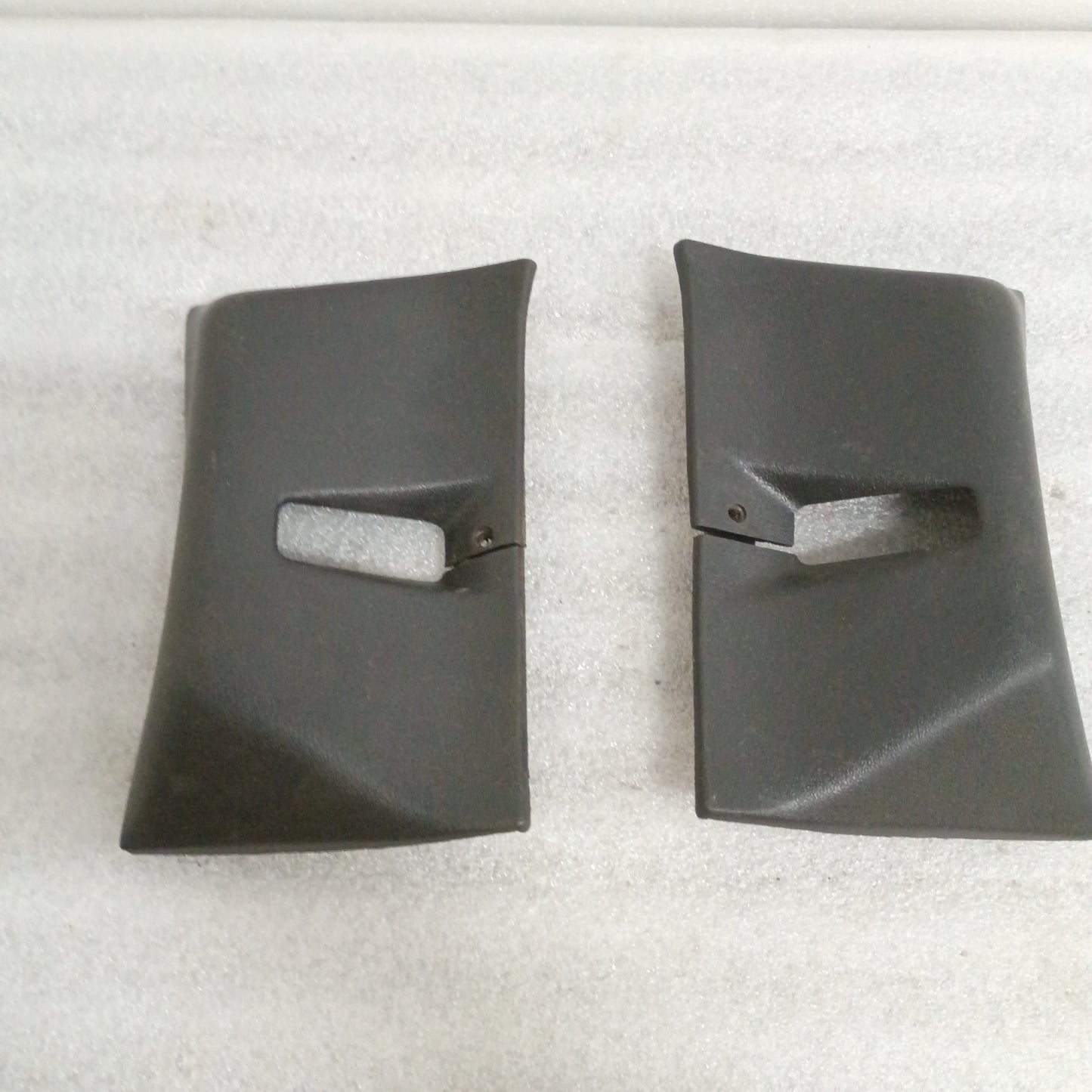 80-86 Seat Belt Retractor Covers Black Without Headliner (Used) F150 F250 F350 Bronco