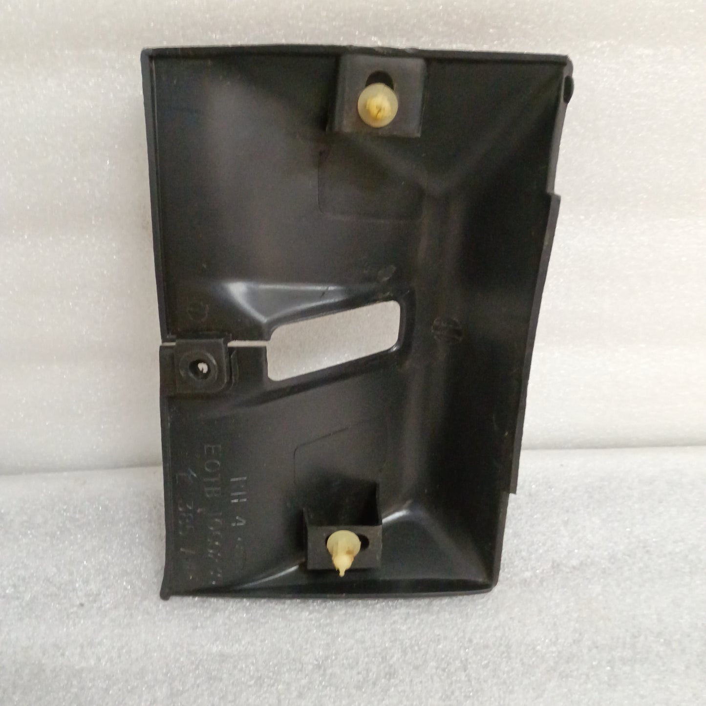 80-86 Seat Belt Retractor Covers Black Without Headliner (Used) F150 F250 F350 Bronco