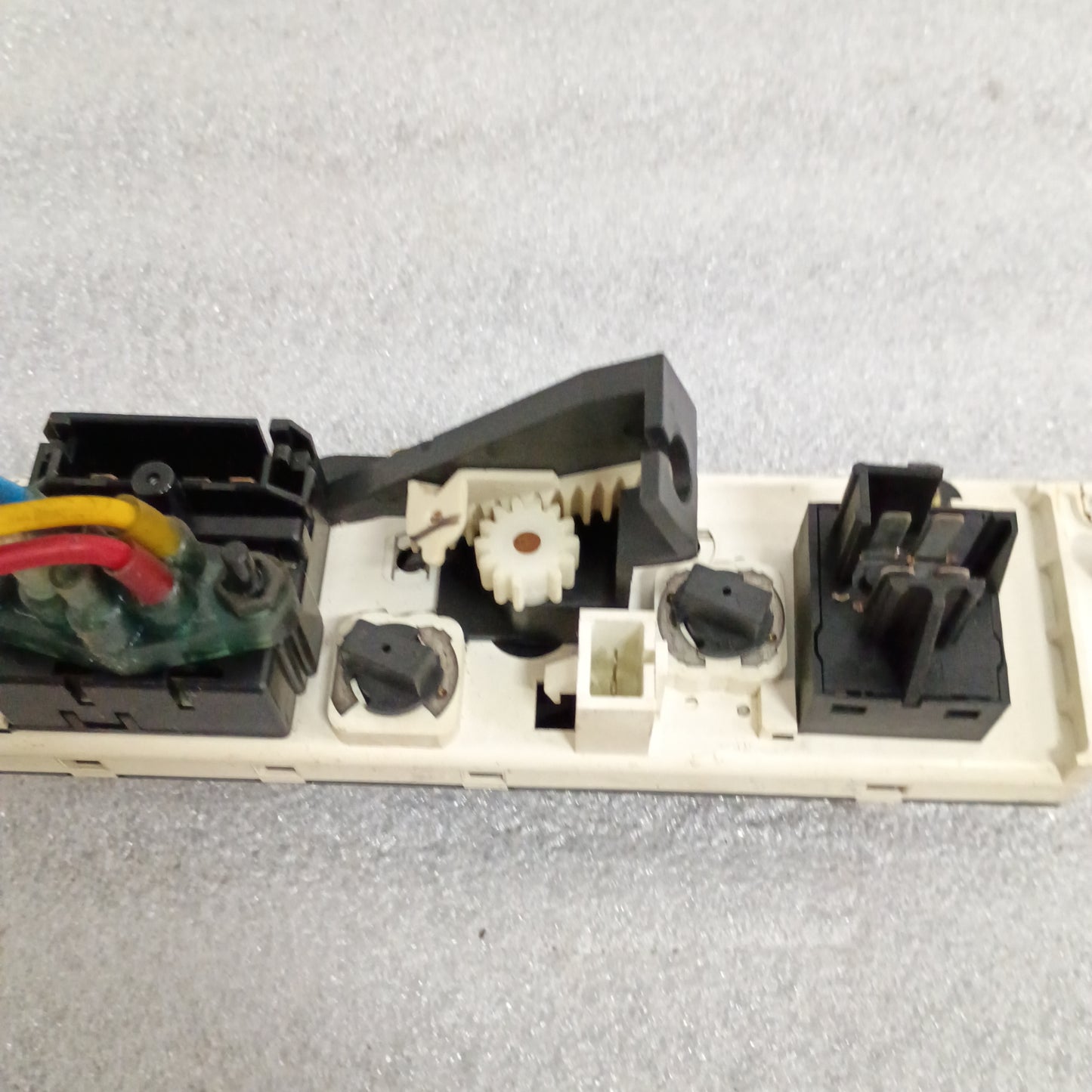 92-95 Heater / HVAC Control with AC (Used) Ford F150 F250 F350 Bronco