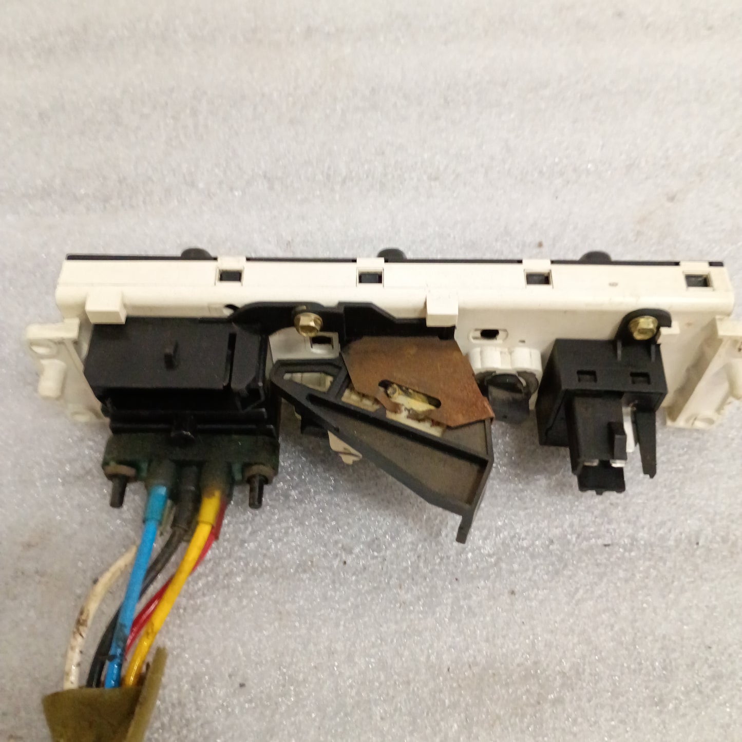 92-95 Heater / HVAC Control with AC (Used) Ford F150 F250 F350 Bronco