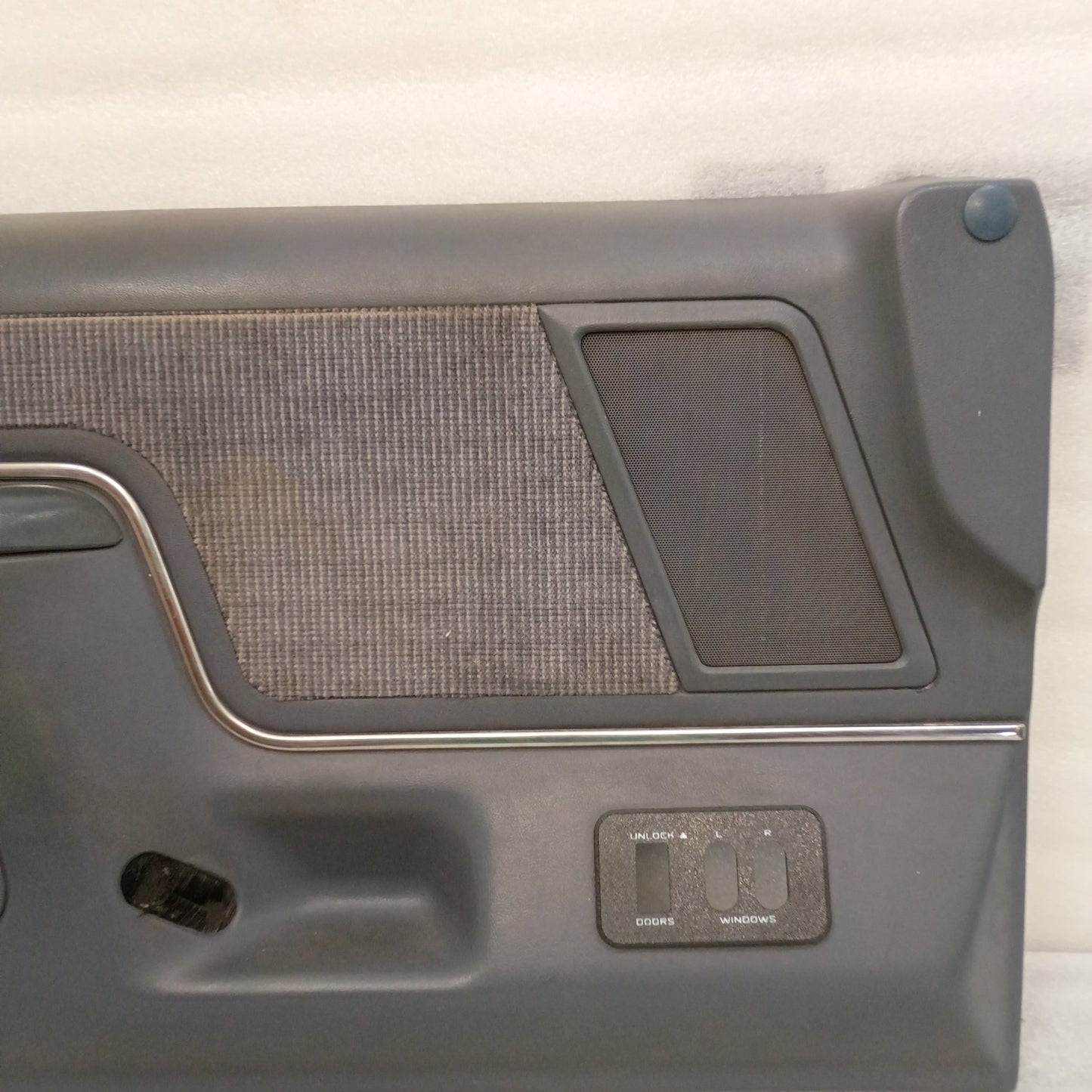 87-91 Deluxe Dark Blue Door Panel Set (Used) F150 F250 F350 Bronco XLT