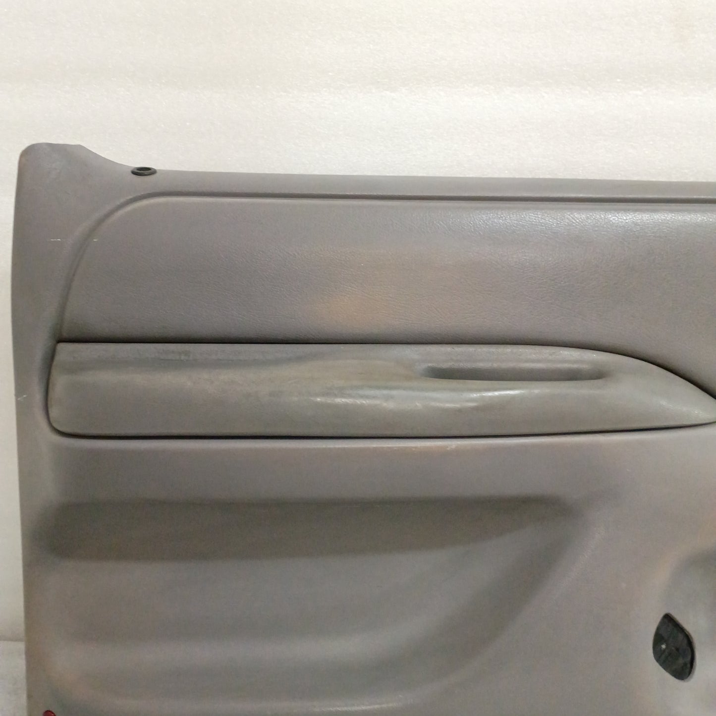1992-1997 Light Gray Door Panel Set for Manual Windows (Used) F150 F250 F350 Bronco OBS