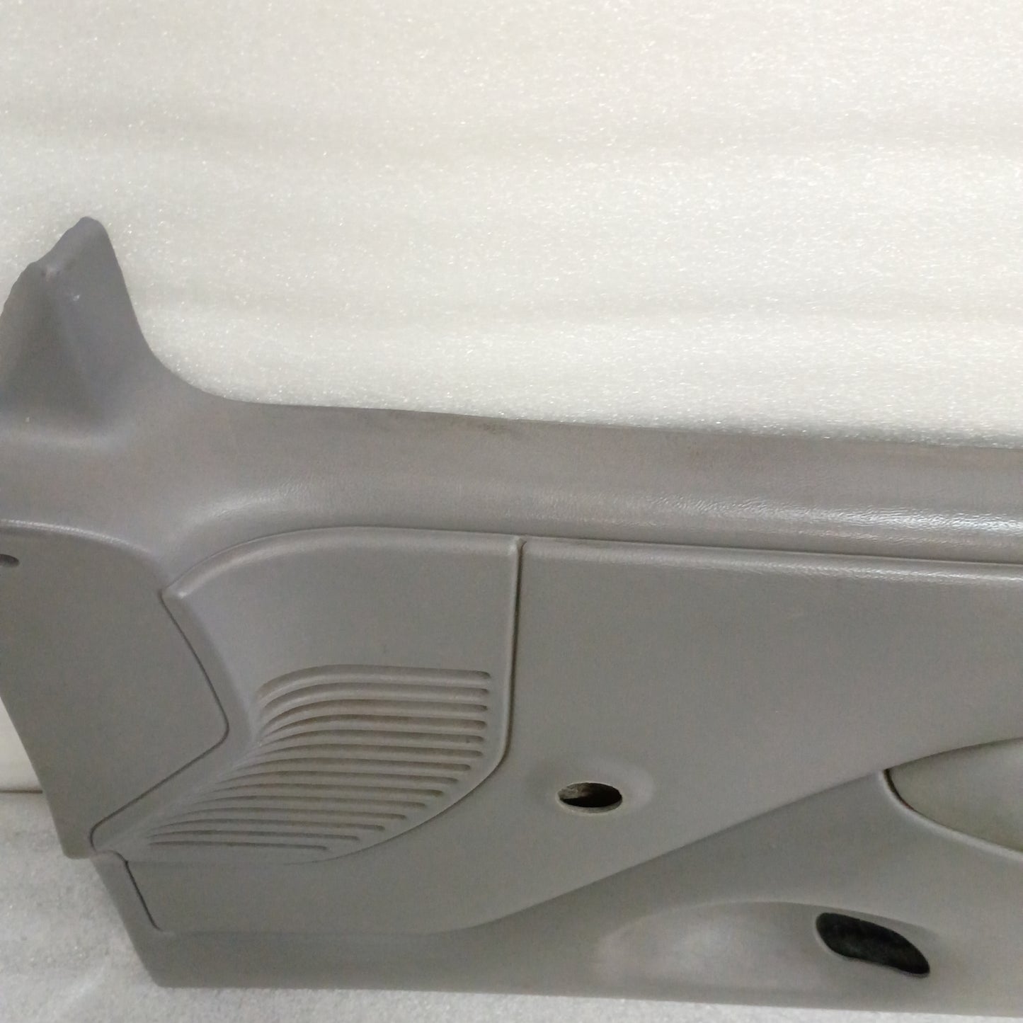 1992-1997 Light Gray Door Panel Set for Manual Windows (Used) F150 F250 F350 Bronco OBS
