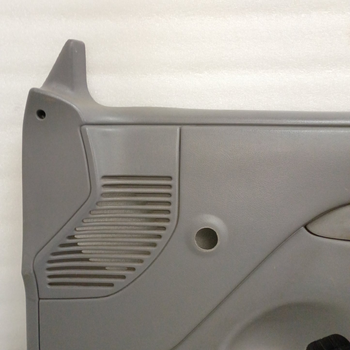 1992-1997 Light Gray Door Panel Set for Manual Windows (Used) F150 F250 F350 Bronco OBS