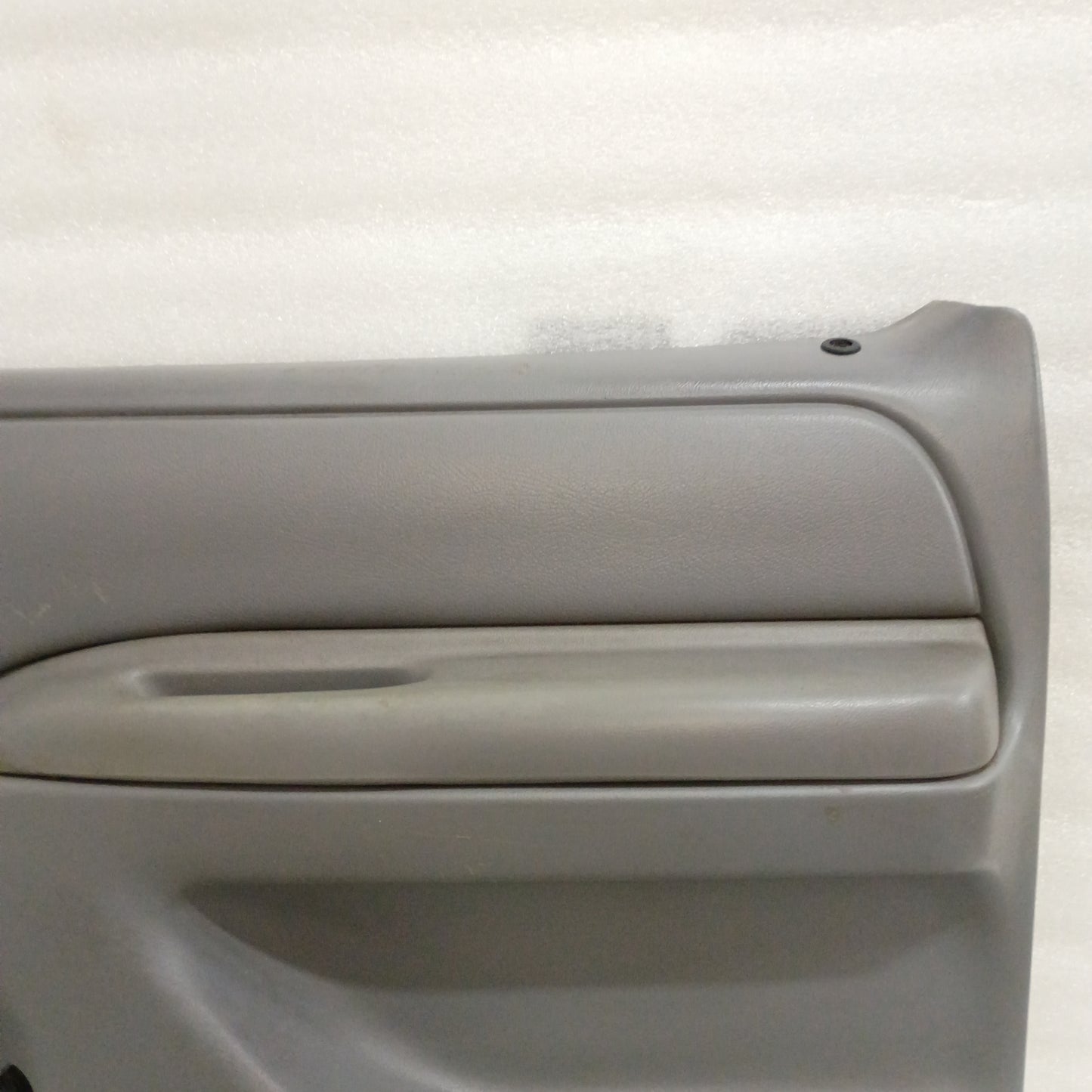 1992-1997 Light Gray Door Panel Set for Manual Windows (Used) F150 F250 F350 Bronco OBS