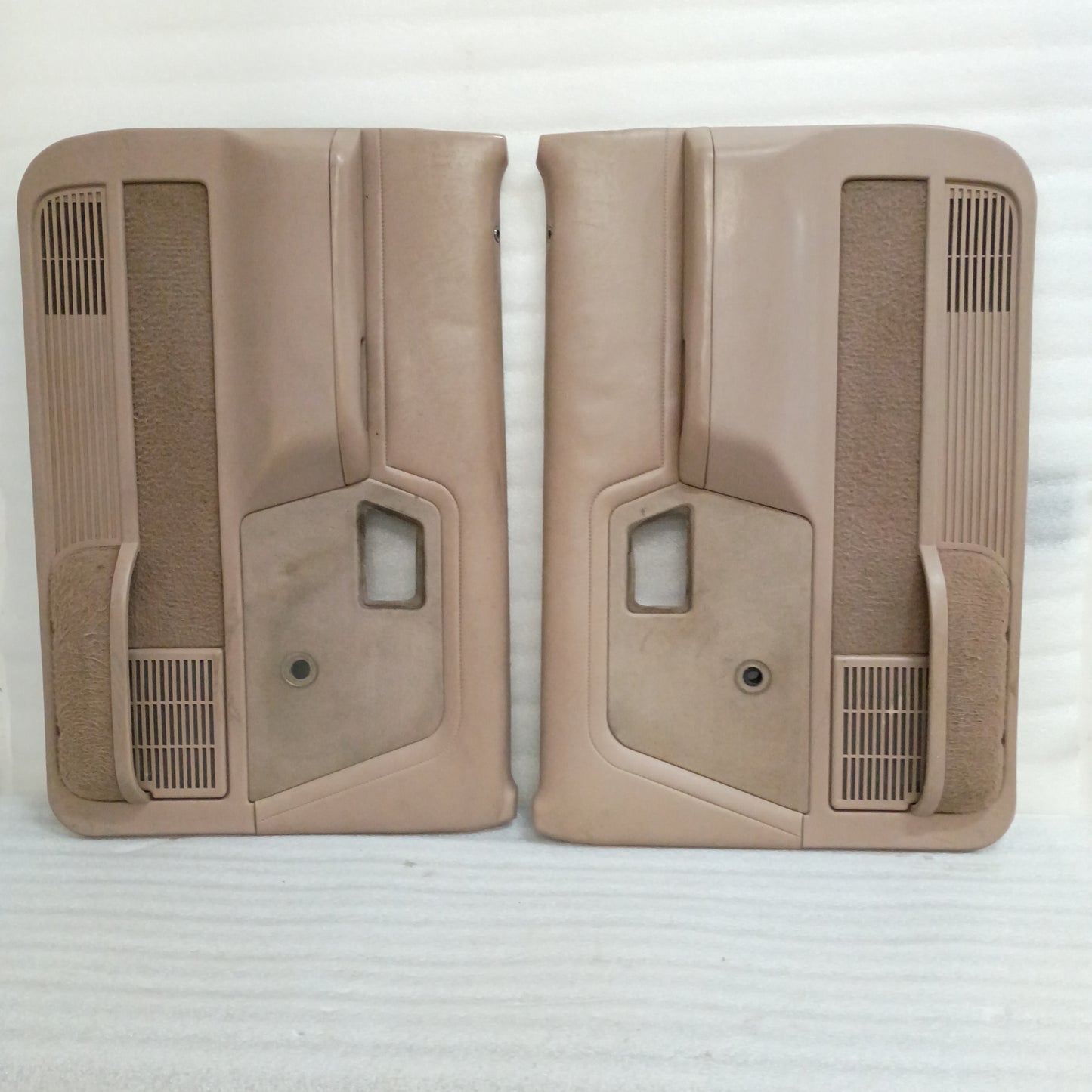 89-91 Tan Deluxe Door Panels Pair Power (Used) Bronco II Ranger XLT
