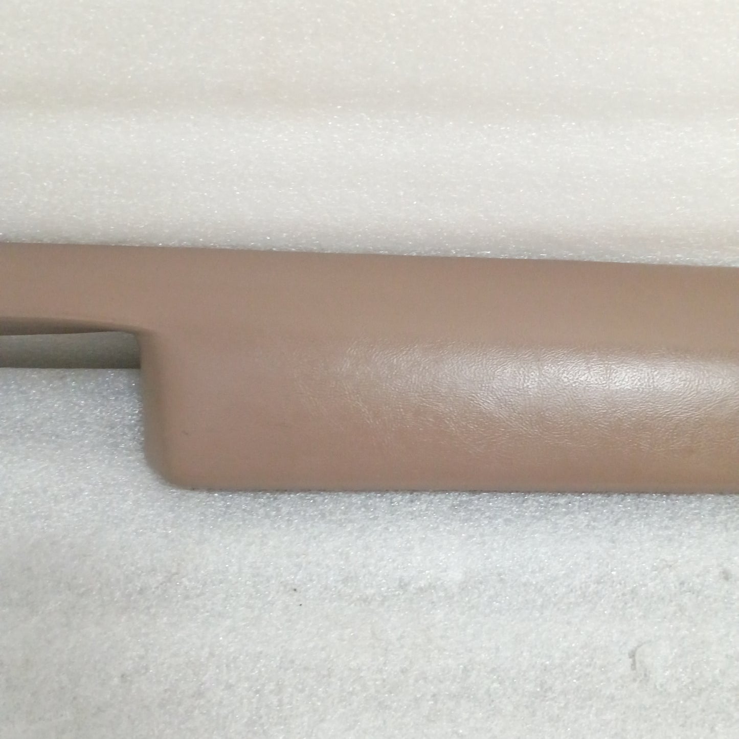92-97 Dash Pad Tan Passengers Side (Used) Ford F150 F250 F350 Bronco OEM