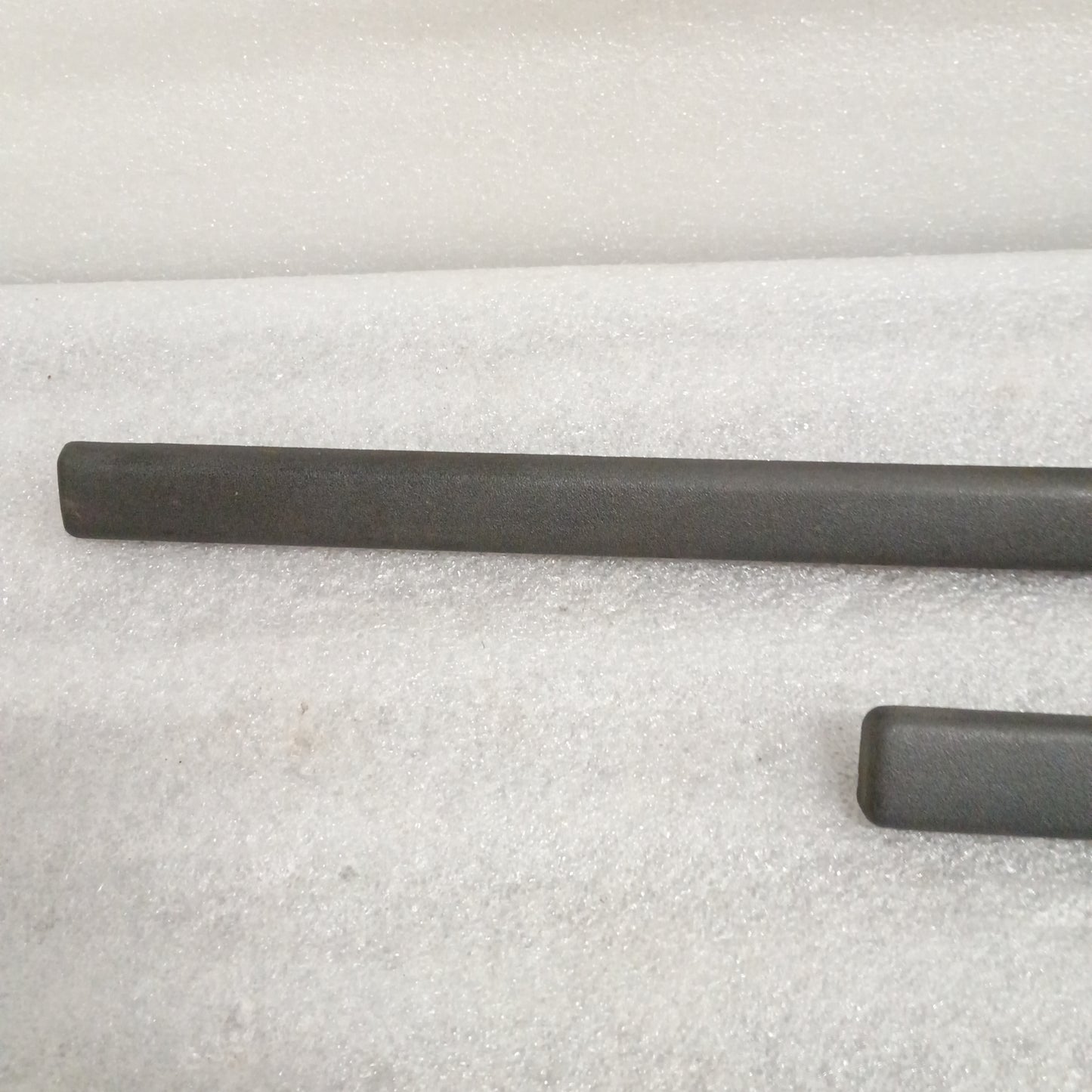 92-96 XL Charcoal Black Dash Trim Strip Set of 3 (Used) Ford F150 F250 F350 Bronco OEM