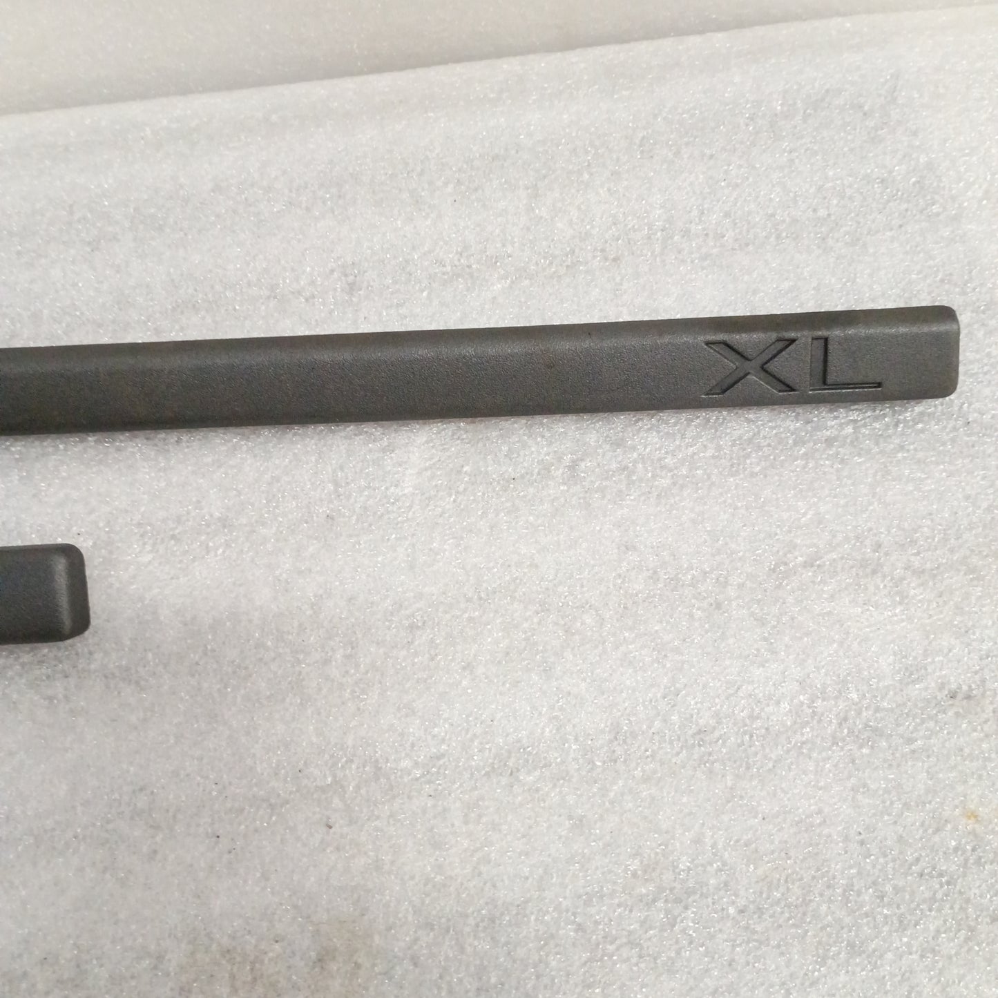 92-96 XL Charcoal Black Dash Trim Strip Set of 3 (Used) Ford F150 F250 F350 Bronco OEM
