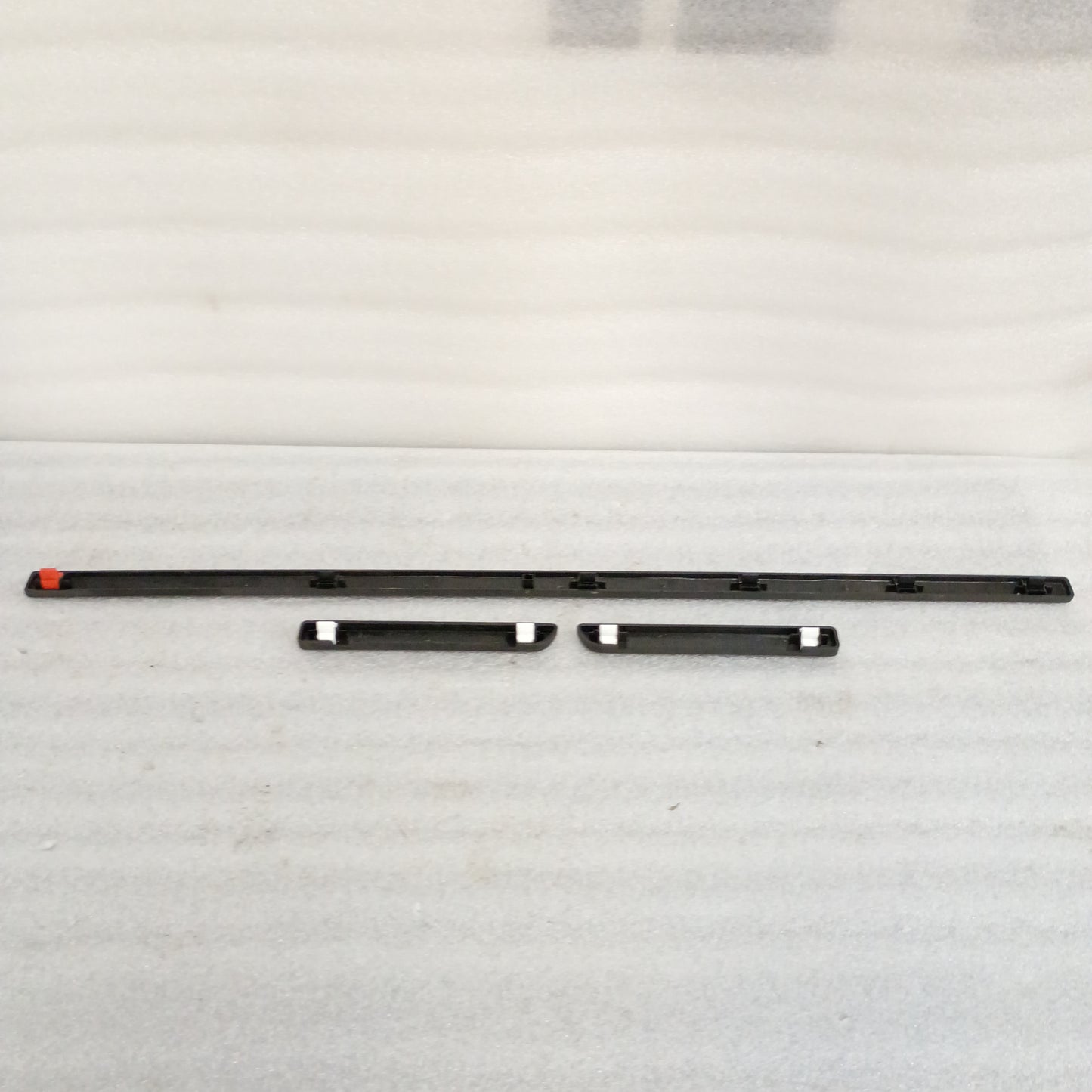 92-96 XL Charcoal Black Dash Trim Strip Set of 3 (Used) Ford F150 F250 F350 Bronco OEM