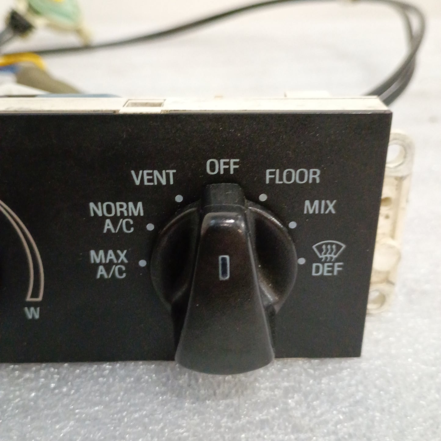 92-97 Dual Cable Heater/AC/HVAC Control & Cable (Used) Ford F150 F250 F350 Bronco