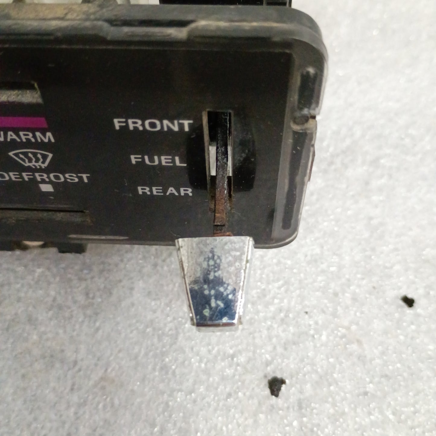 80-82 Heater Control with Fuel Switch (Used) Ford F100 F150 F250 F350