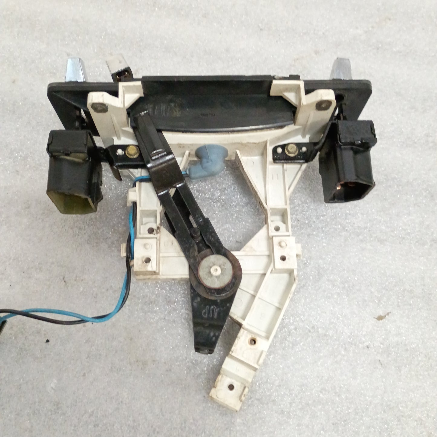 80-82 Heater Control with Fuel Switch (Used) Ford F100 F150 F250 F350