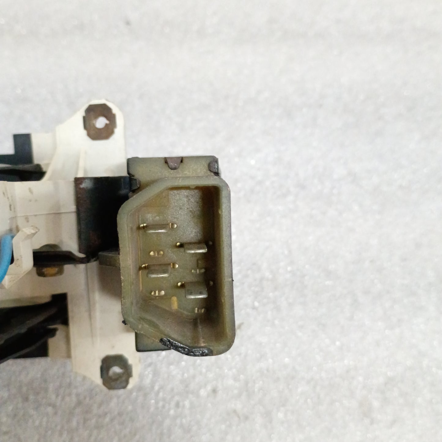 80-82 Heater Control with Fuel Switch (Used) Ford F100 F150 F250 F350