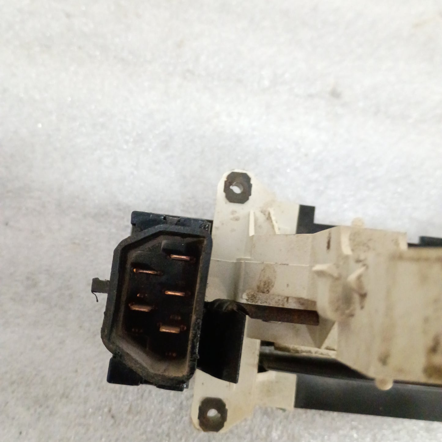 80-82 Heater Control with Fuel Switch (Used) Ford F100 F150 F250 F350