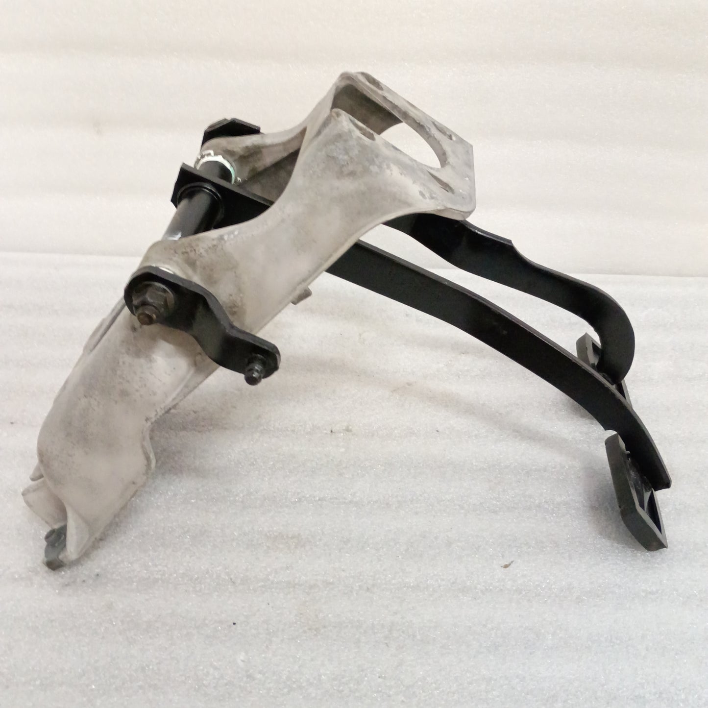 87-91 Clutch & Brake Pedal Assembly (Used) F150 F250 F350 Bronco Refurbished