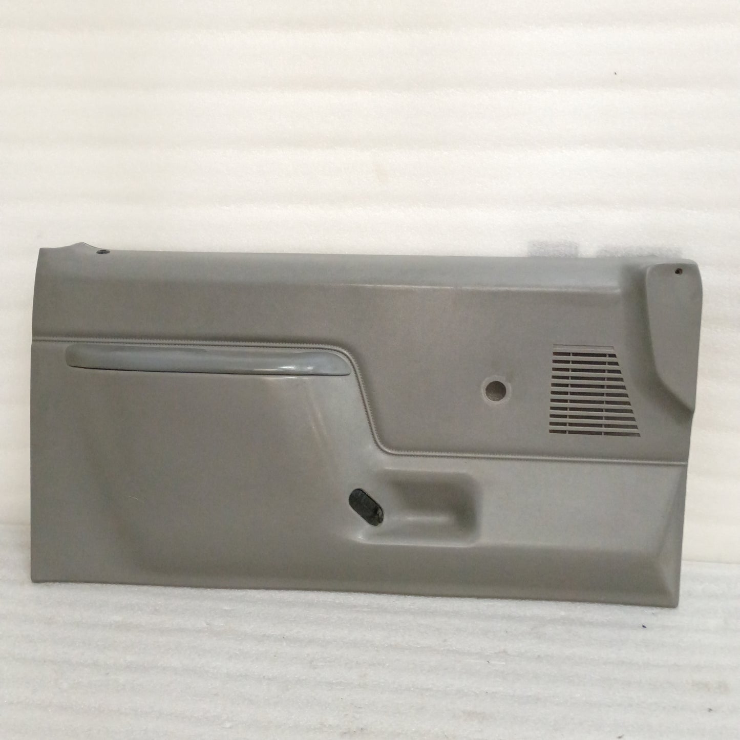 87-91 Light Gray  Door Panels Set for Manual Windows (Used) F150 F250 F350 Bronco