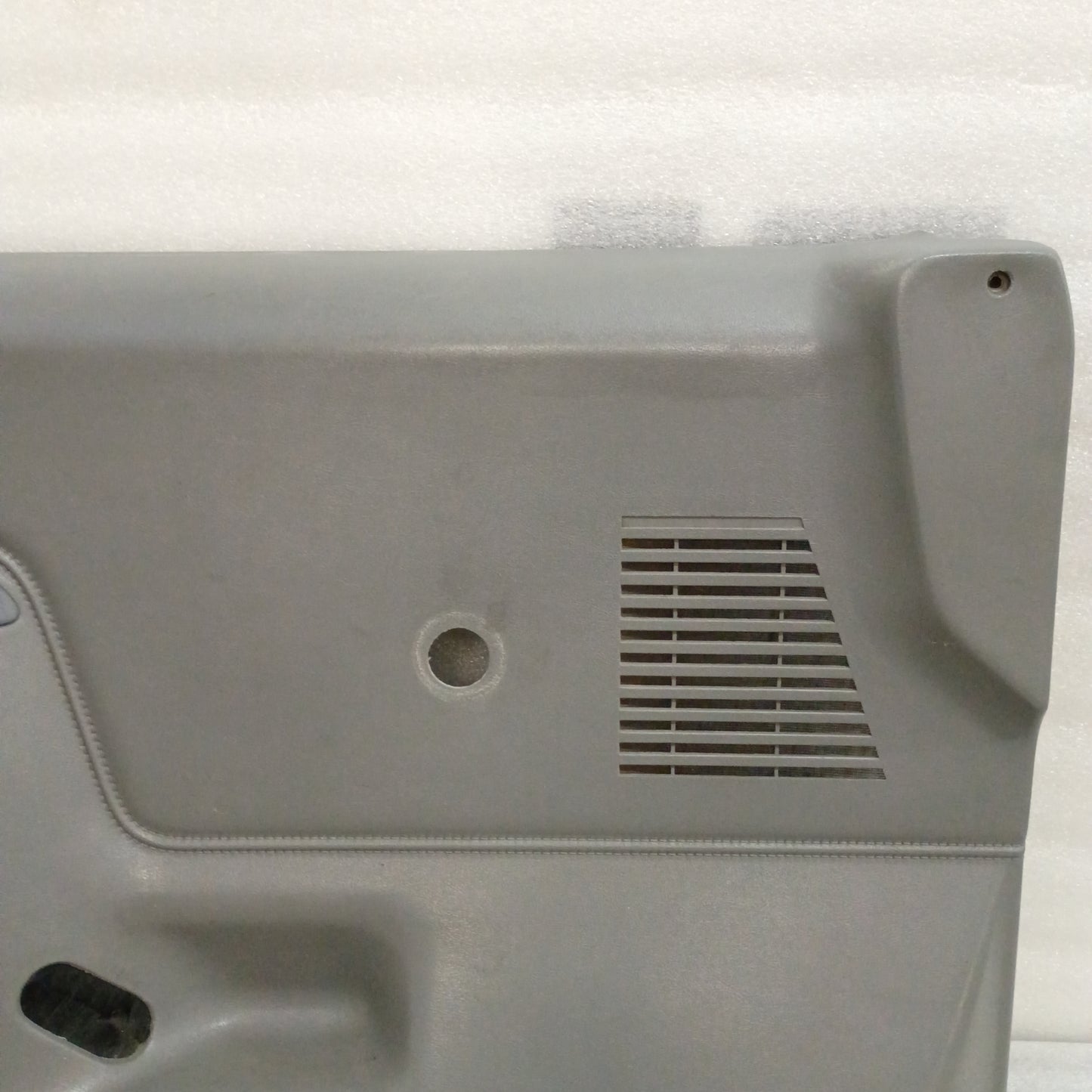 87-91 Light Gray  Door Panels Set for Manual Windows (Used) F150 F250 F350 Bronco