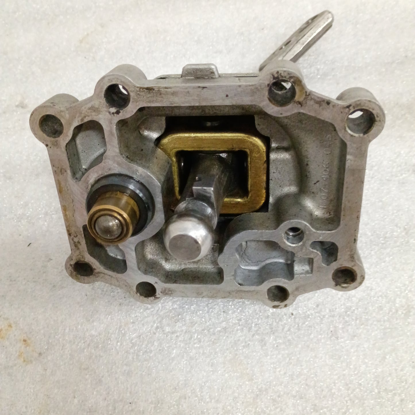 99-01 ZF5 Shift Tower Manual Trans Shifter S5-47 (Used) Ford F250 F350 OEM 1307-406-046