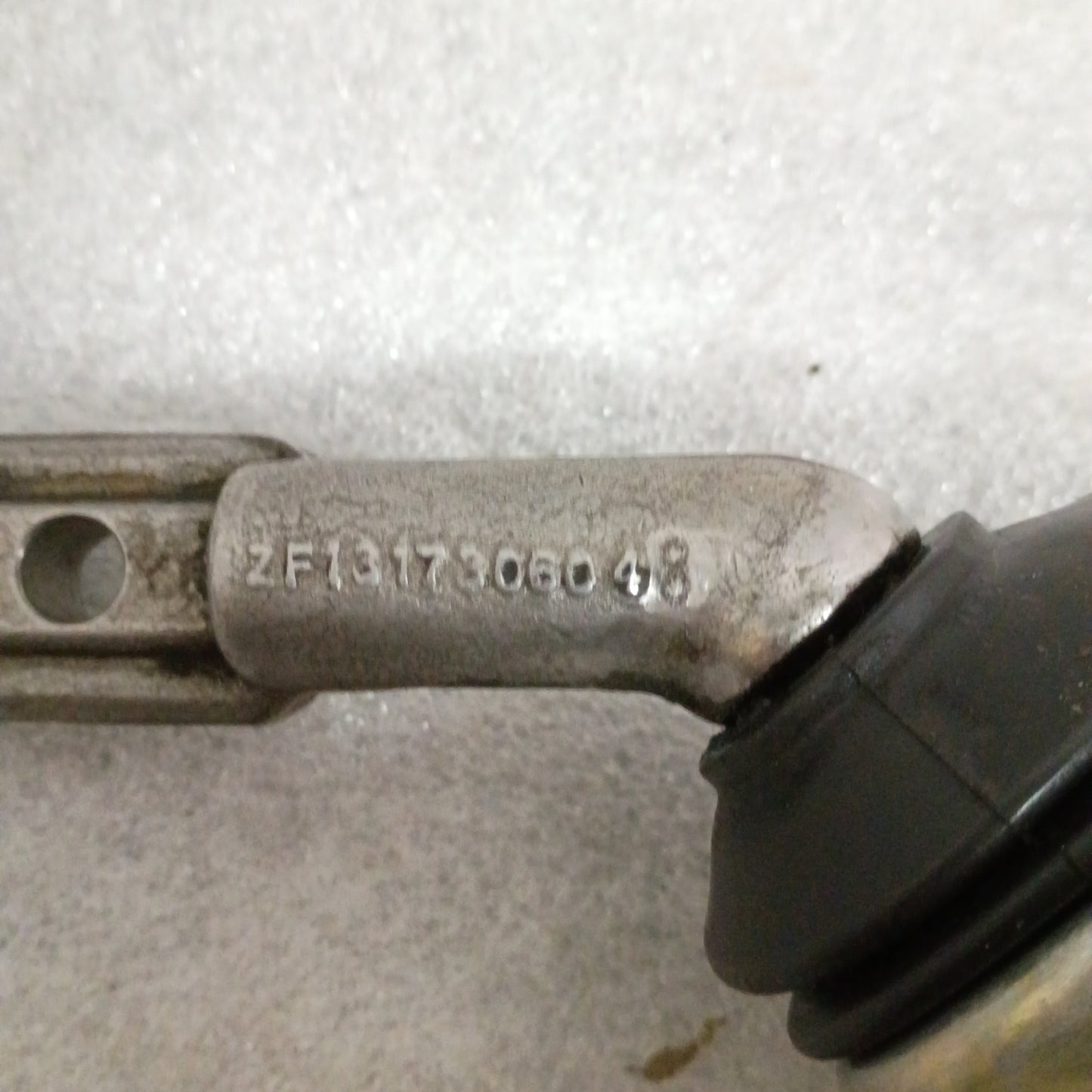 99-01 ZF5 Shift Tower Manual Trans Shifter S5-47 (Used) Ford F250 F350 OEM 1307-406-046