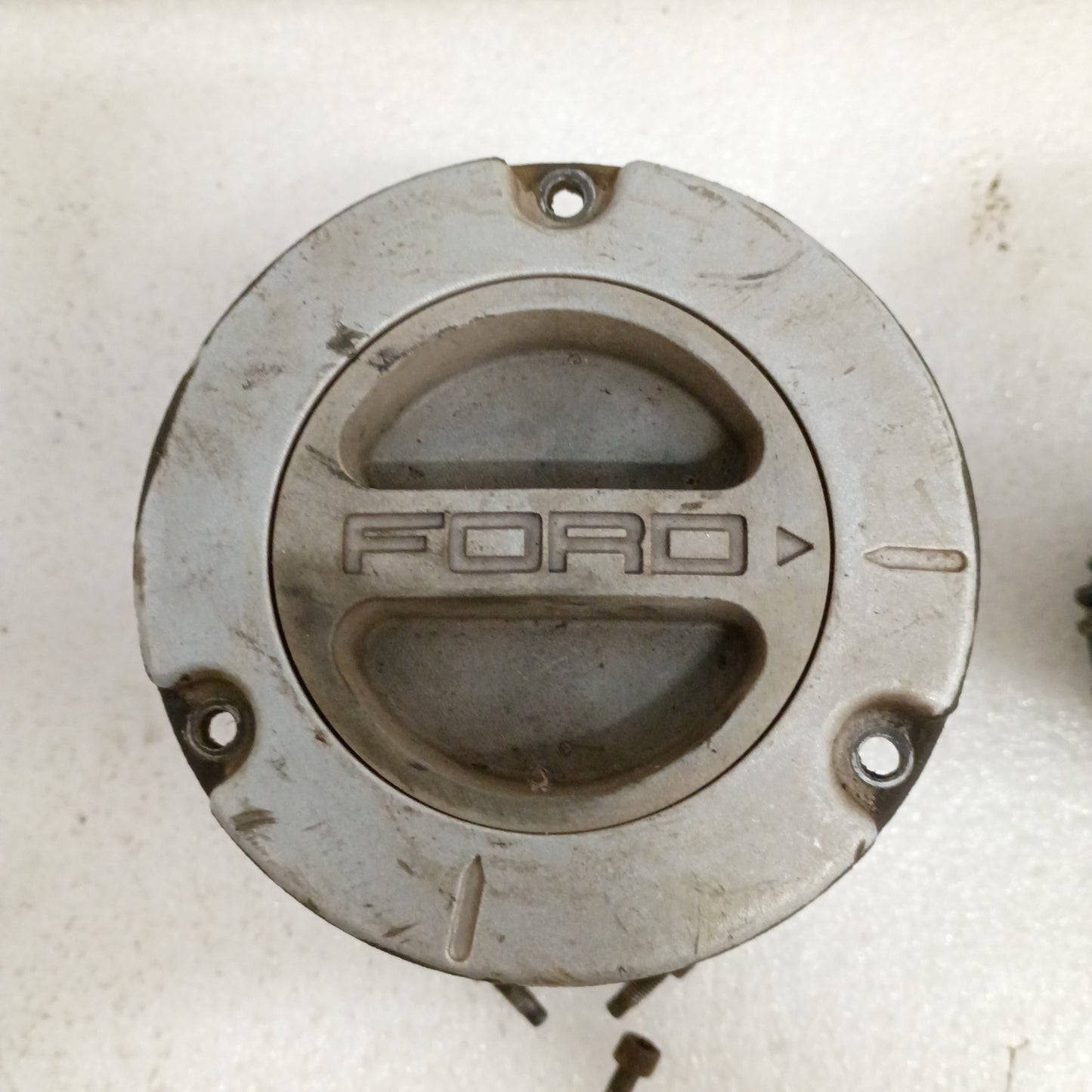 05-10 OEM Ford Dana 60/70 Manual Locking Hubs (Used) Super Duty F250 F350 4WD 4x4